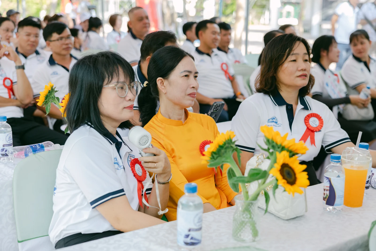 Ảnh lễ kỷ niệm 20 năm THPT Ngô Gia Tự, chụp ngày 08/08/2026