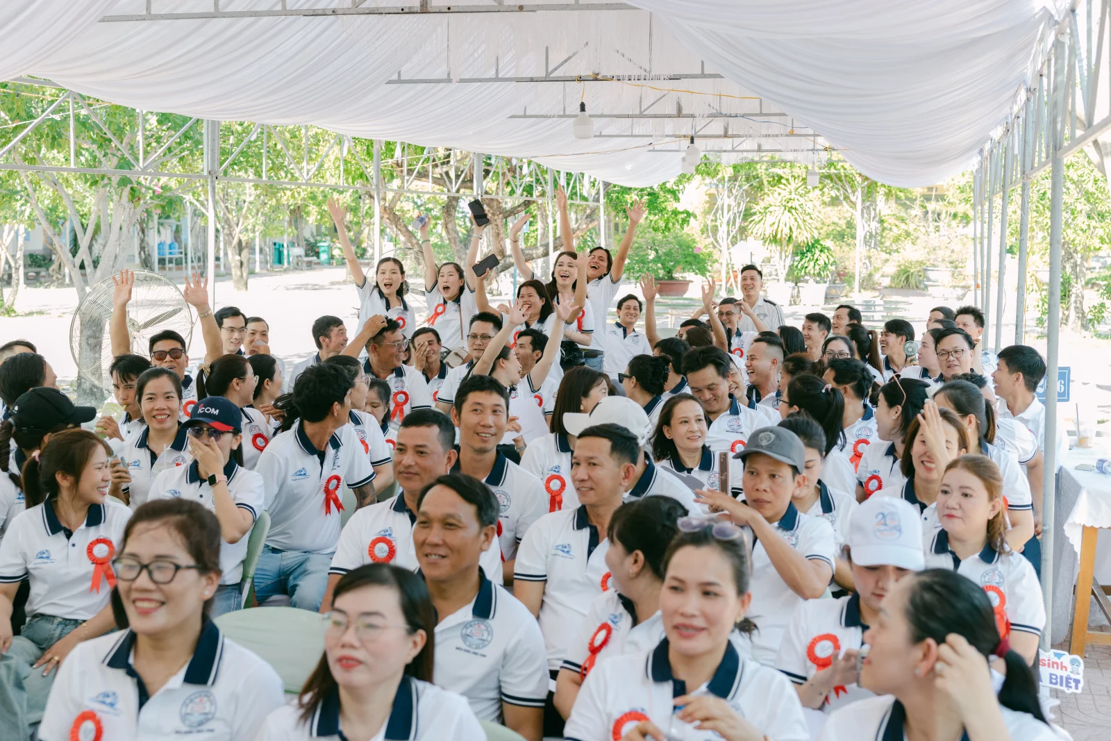 Ảnh lễ kỷ niệm 20 năm THPT Ngô Gia Tự, chụp ngày 08/08/2026