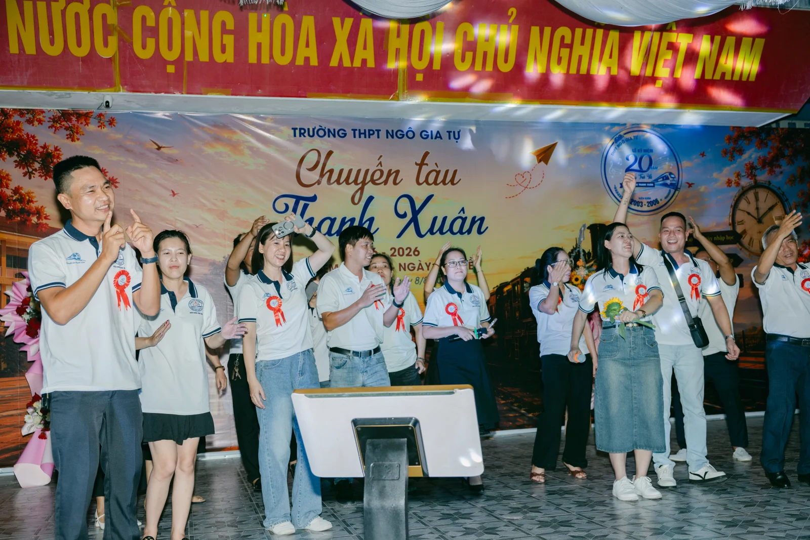 Ảnh lễ kỷ niệm 20 năm THPT Ngô Gia Tự, chụp ngày 08/08/2026
