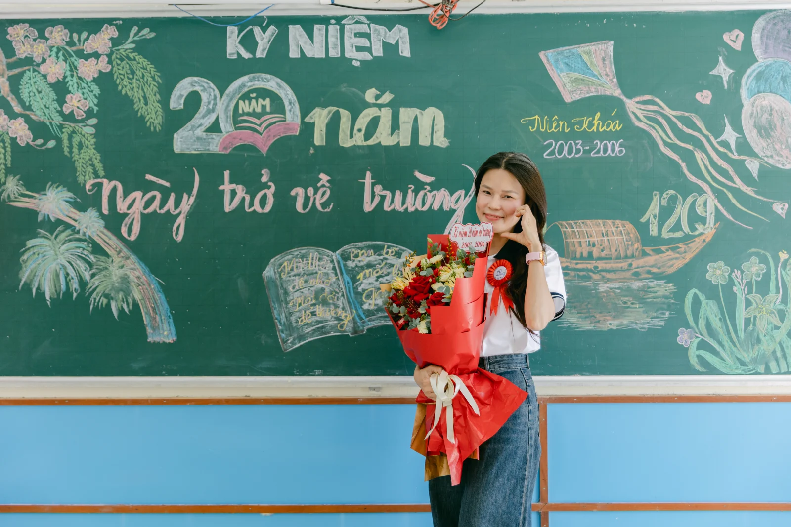 Ảnh lễ kỷ niệm 20 năm THPT Ngô Gia Tự, chụp ngày 08/08/2026