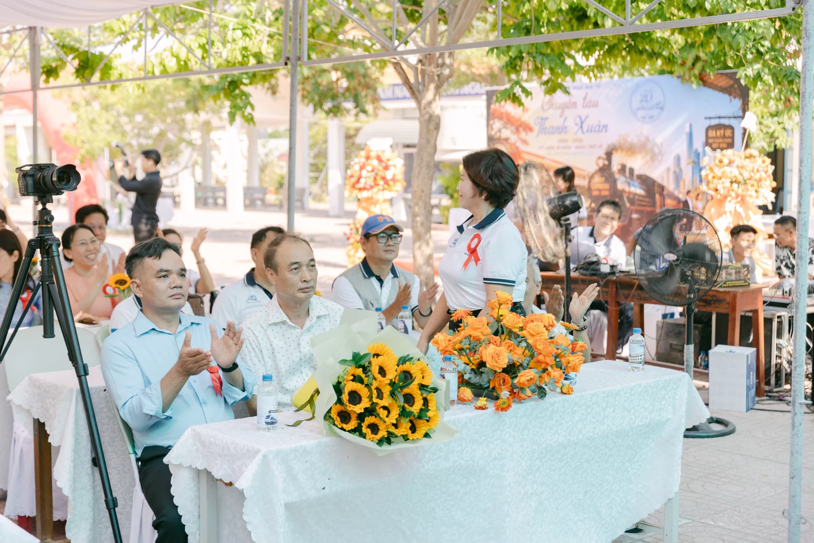 Ảnh lễ kỷ niệm 20 năm THPT Ngô Gia Tự, chụp ngày 08/08/2026
