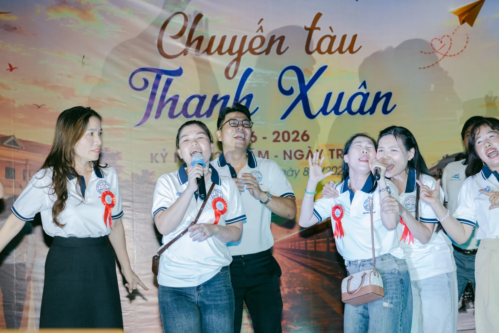 Ảnh lễ kỷ niệm 20 năm THPT Ngô Gia Tự, chụp ngày 08/08/2026