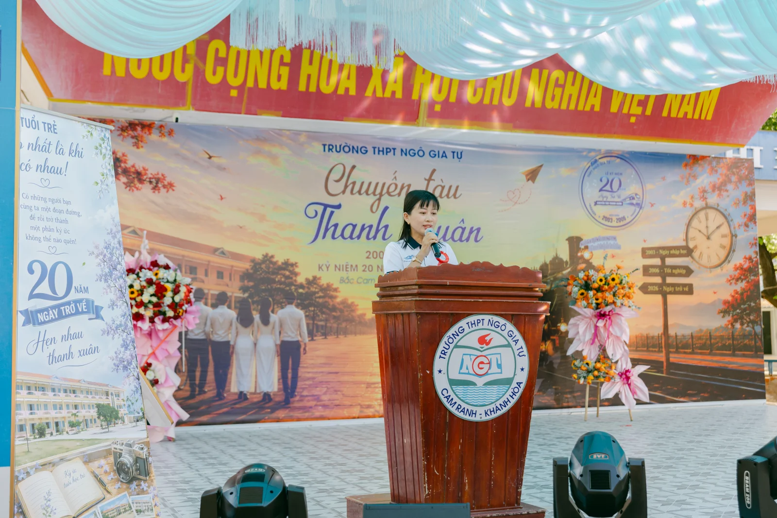 Ảnh lễ kỷ niệm 20 năm THPT Ngô Gia Tự, chụp ngày 08/08/2026