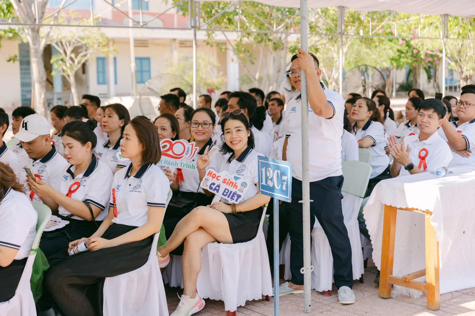 Ảnh lễ kỷ niệm 20 năm THPT Ngô Gia Tự, chụp ngày 08/08/2026