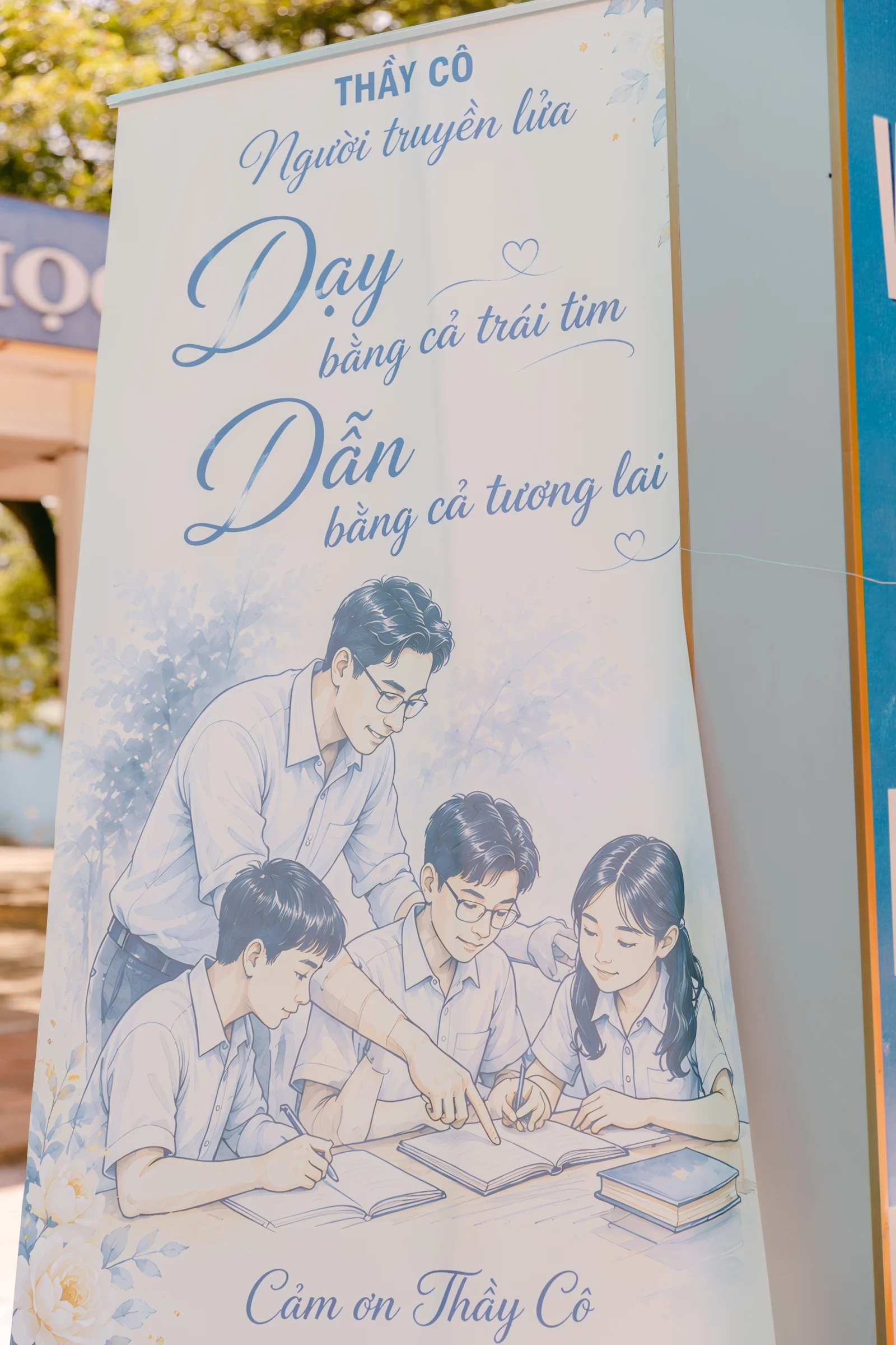 Ảnh lễ kỷ niệm 20 năm THPT Ngô Gia Tự, chụp ngày 08/08/2026
