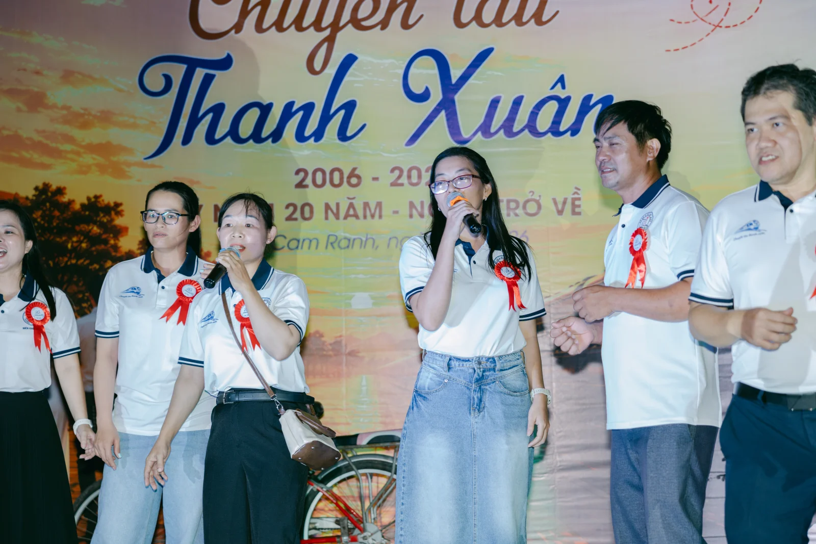 Ảnh lễ kỷ niệm 20 năm THPT Ngô Gia Tự, chụp ngày 08/08/2026