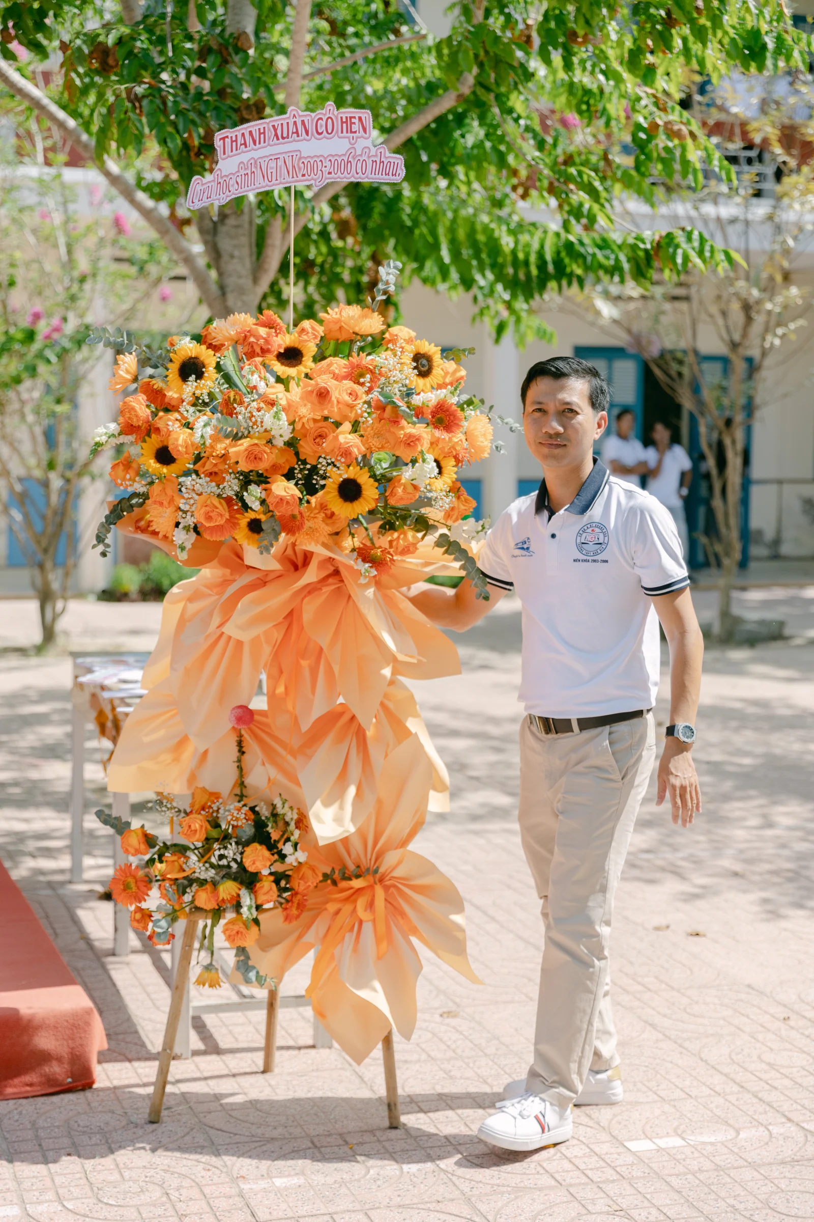 Ảnh lễ kỷ niệm 20 năm THPT Ngô Gia Tự, chụp ngày 08/08/2026