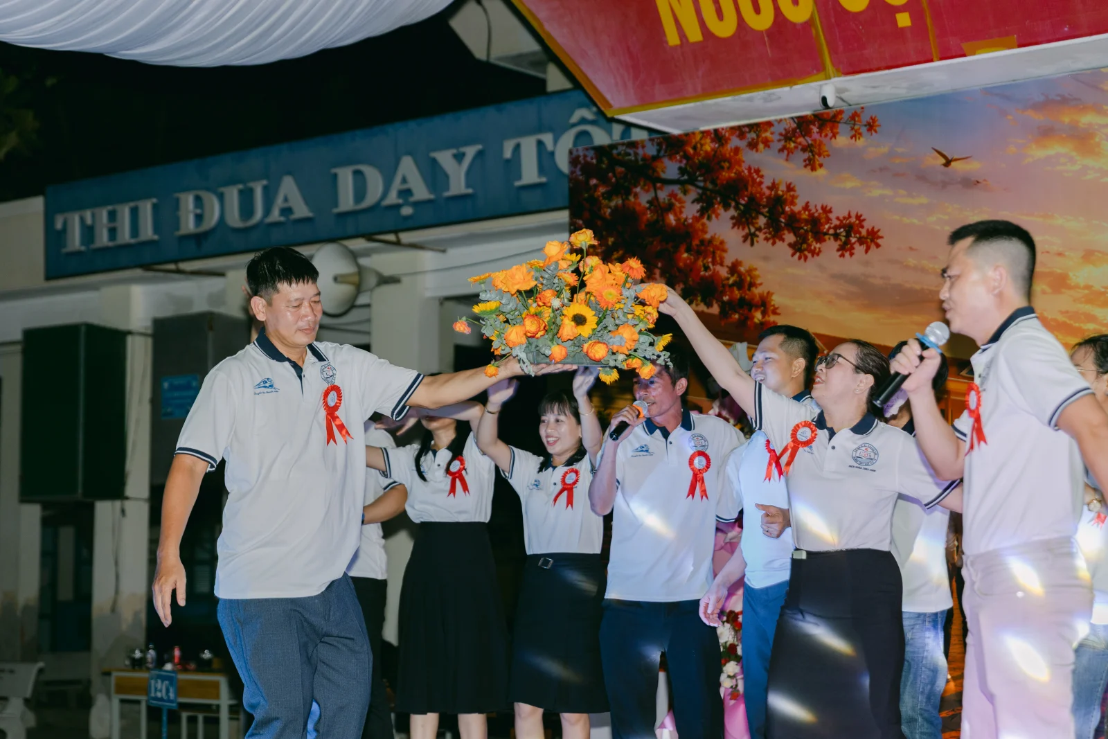 Ảnh lễ kỷ niệm 20 năm THPT Ngô Gia Tự, chụp ngày 08/08/2026