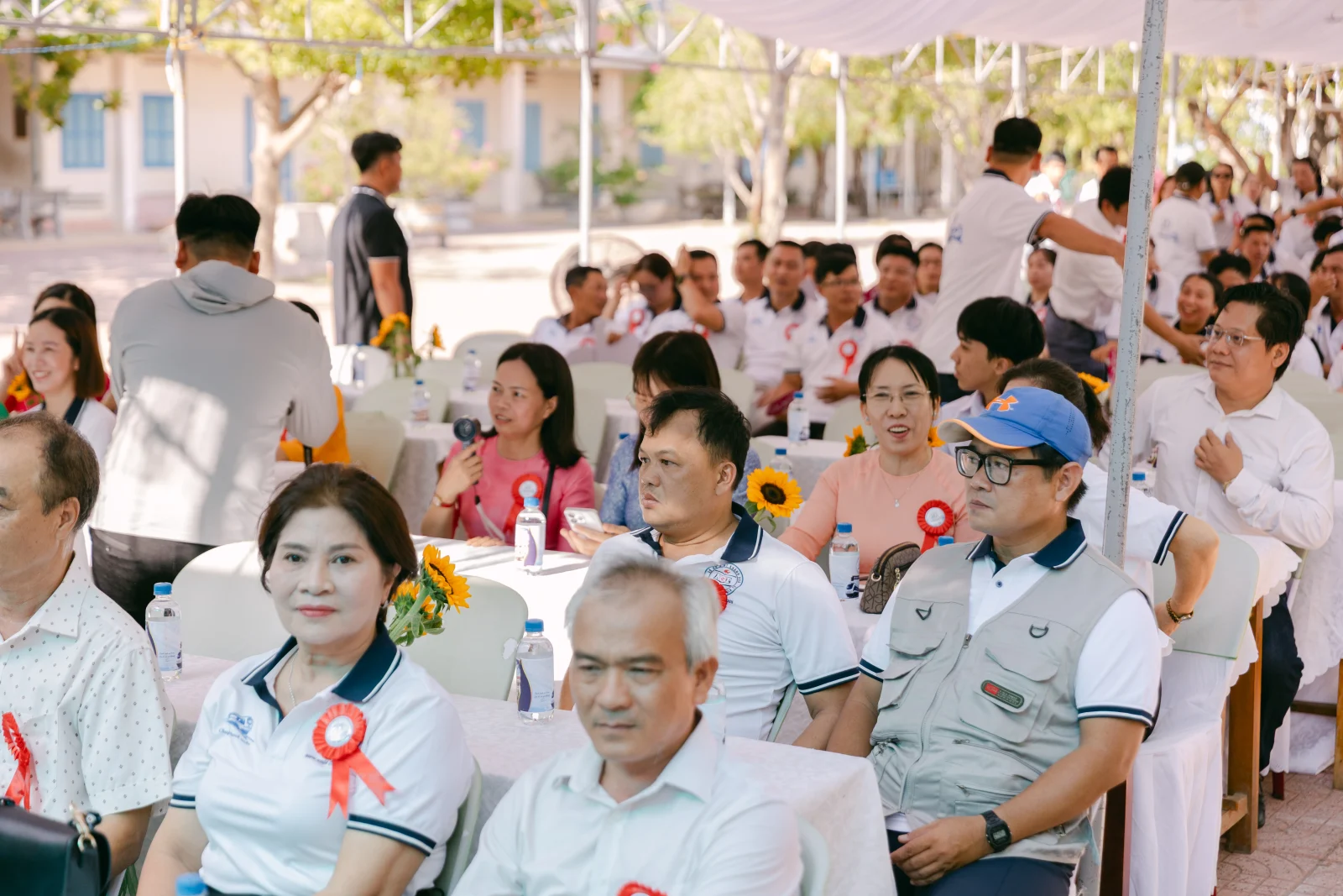 Ảnh lễ kỷ niệm 20 năm THPT Ngô Gia Tự, chụp ngày 08/08/2026