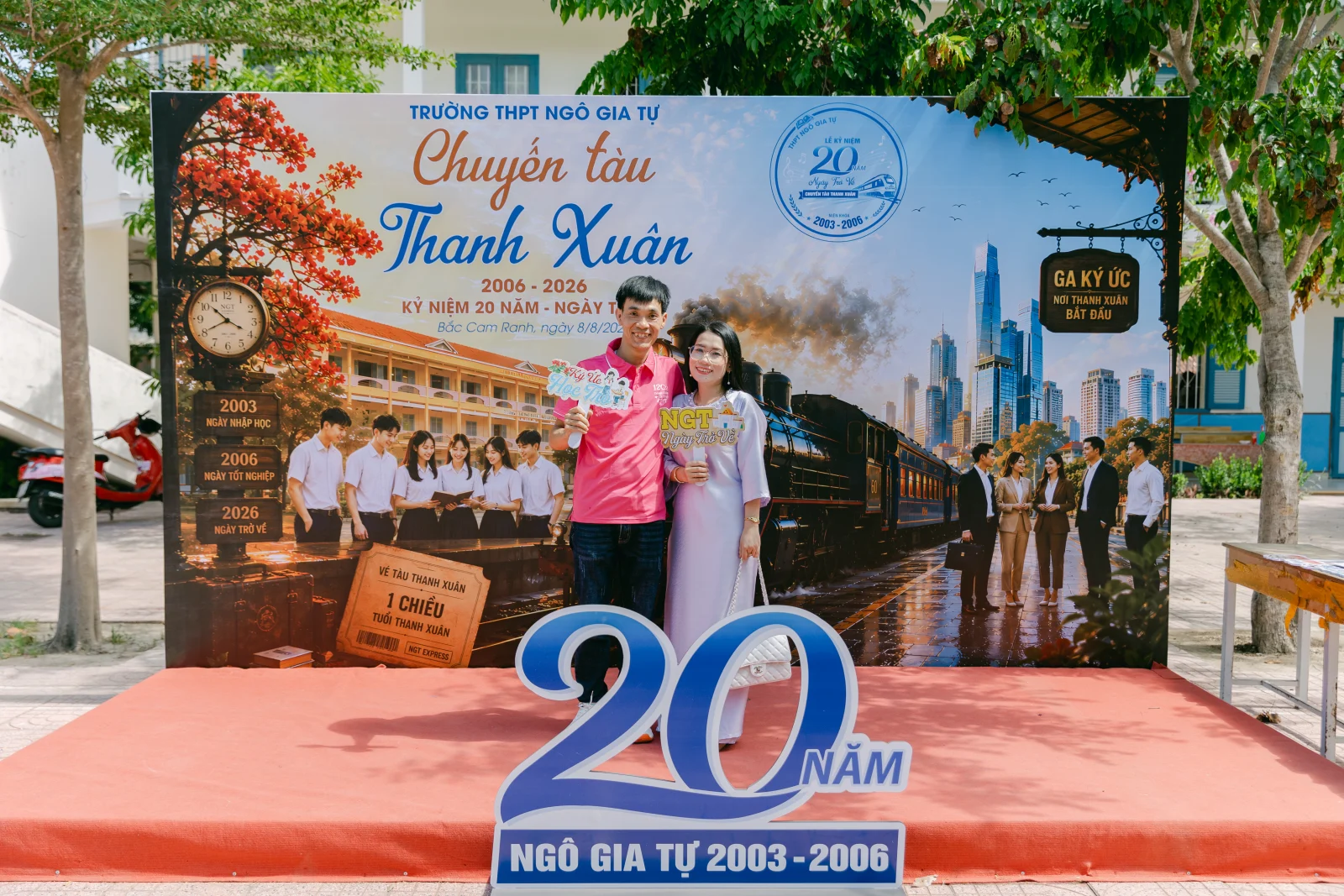 Ảnh lễ kỷ niệm 20 năm THPT Ngô Gia Tự, chụp ngày 08/08/2026