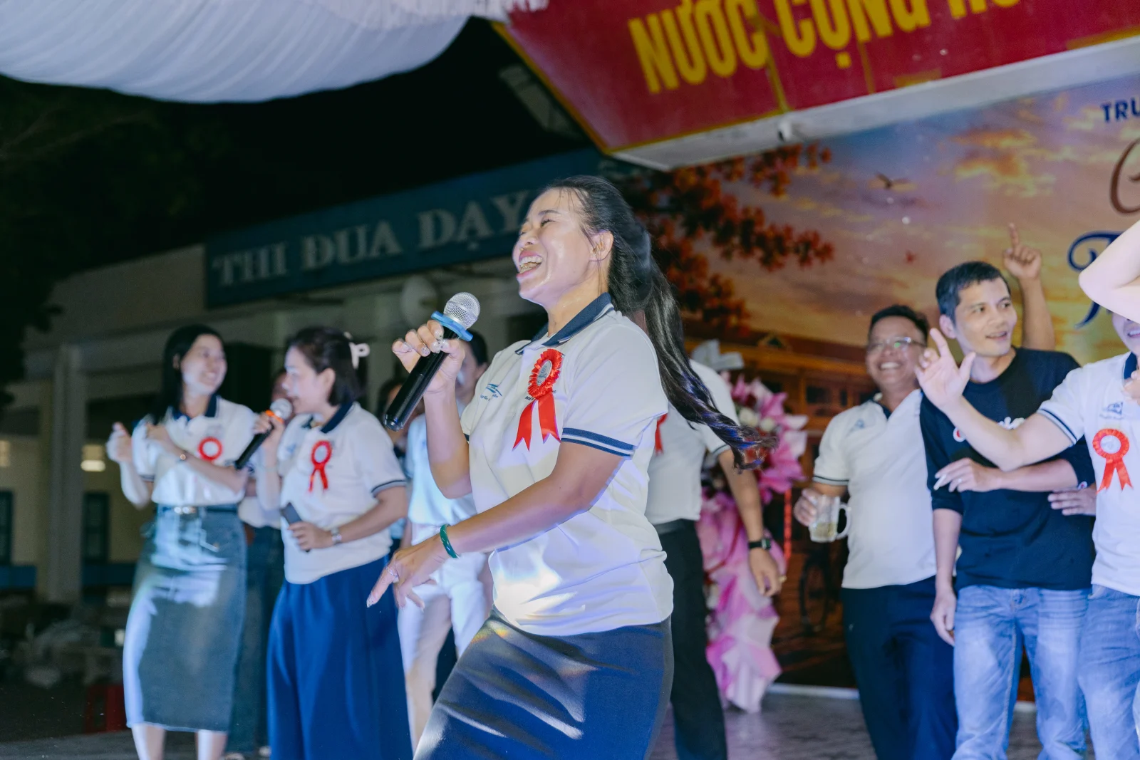 Ảnh lễ kỷ niệm 20 năm THPT Ngô Gia Tự, chụp ngày 08/08/2026