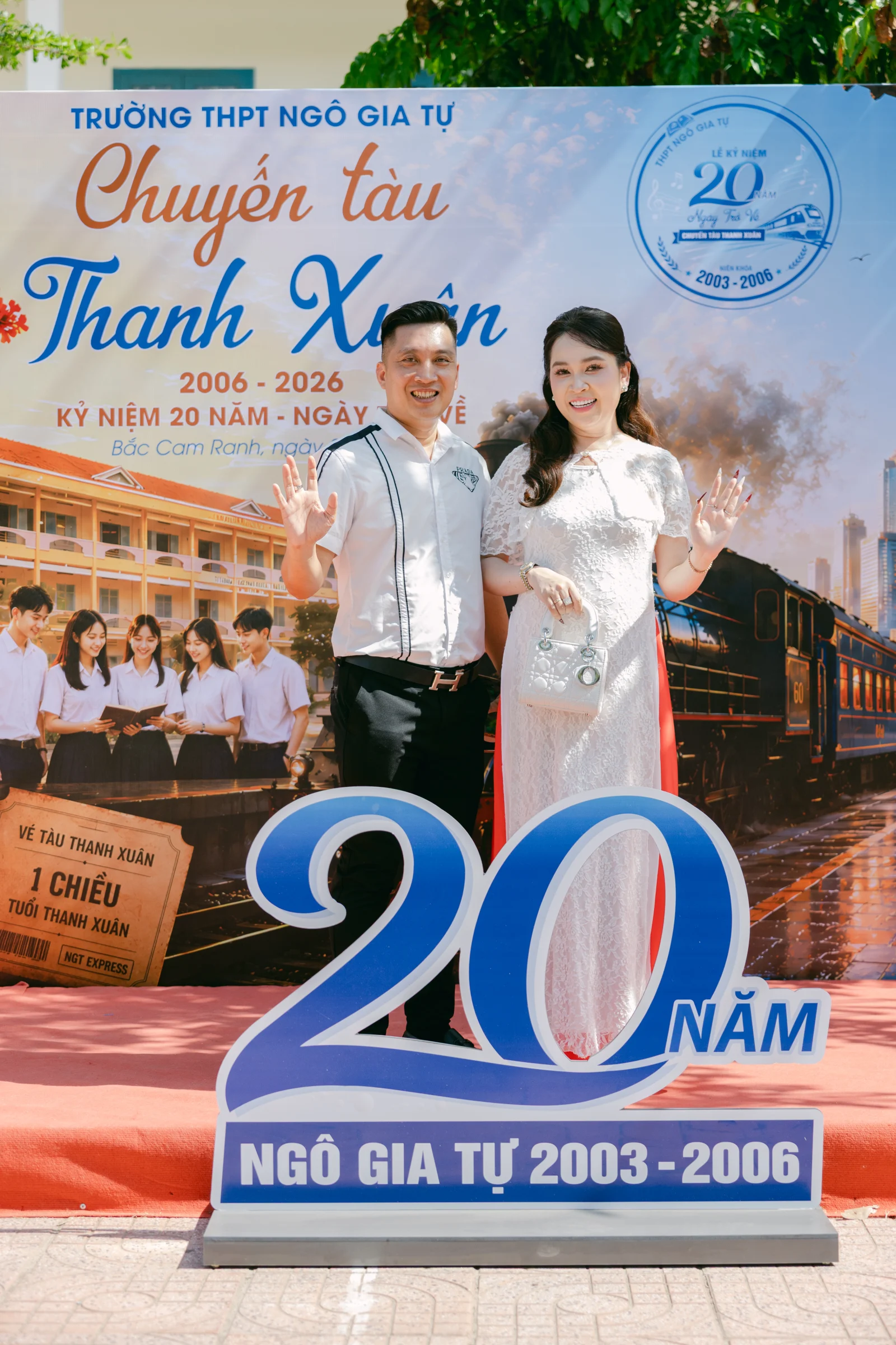 Ảnh lễ kỷ niệm 20 năm THPT Ngô Gia Tự, chụp ngày 08/08/2026
