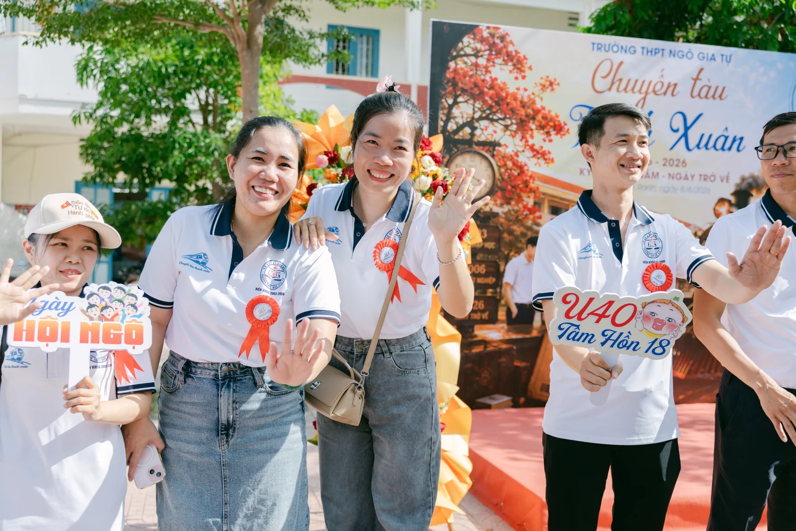 Ảnh lễ kỷ niệm 20 năm THPT Ngô Gia Tự, chụp ngày 08/08/2026
