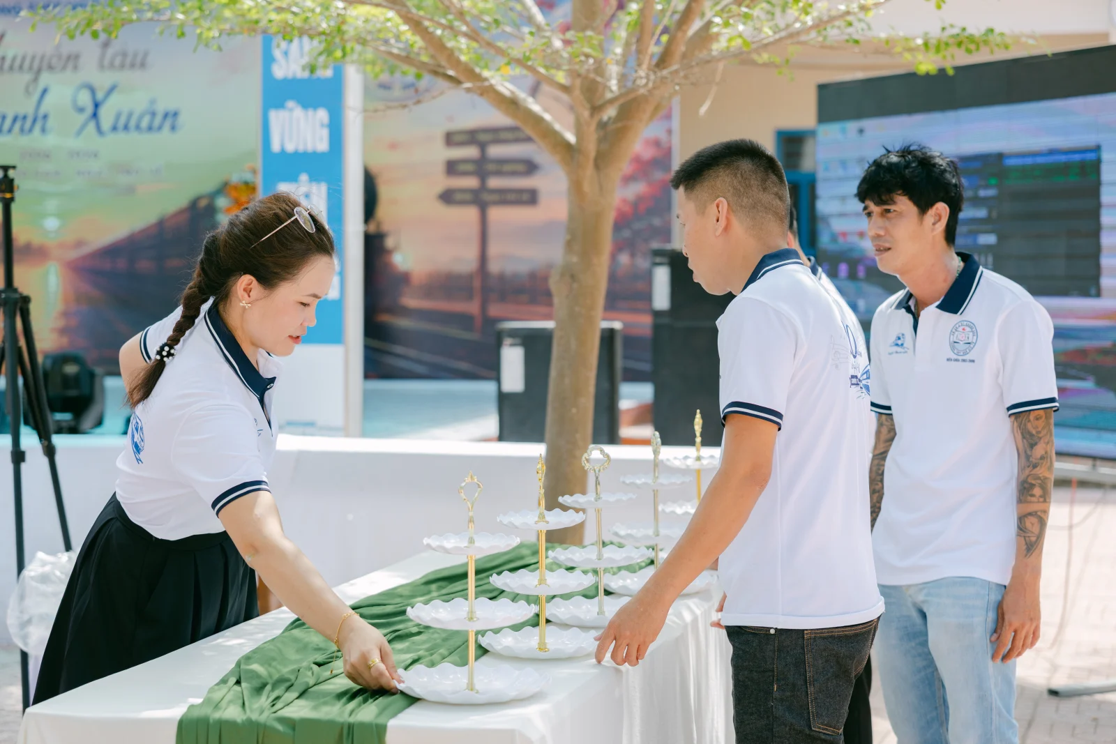 Ảnh lễ kỷ niệm 20 năm THPT Ngô Gia Tự, chụp ngày 08/08/2026
