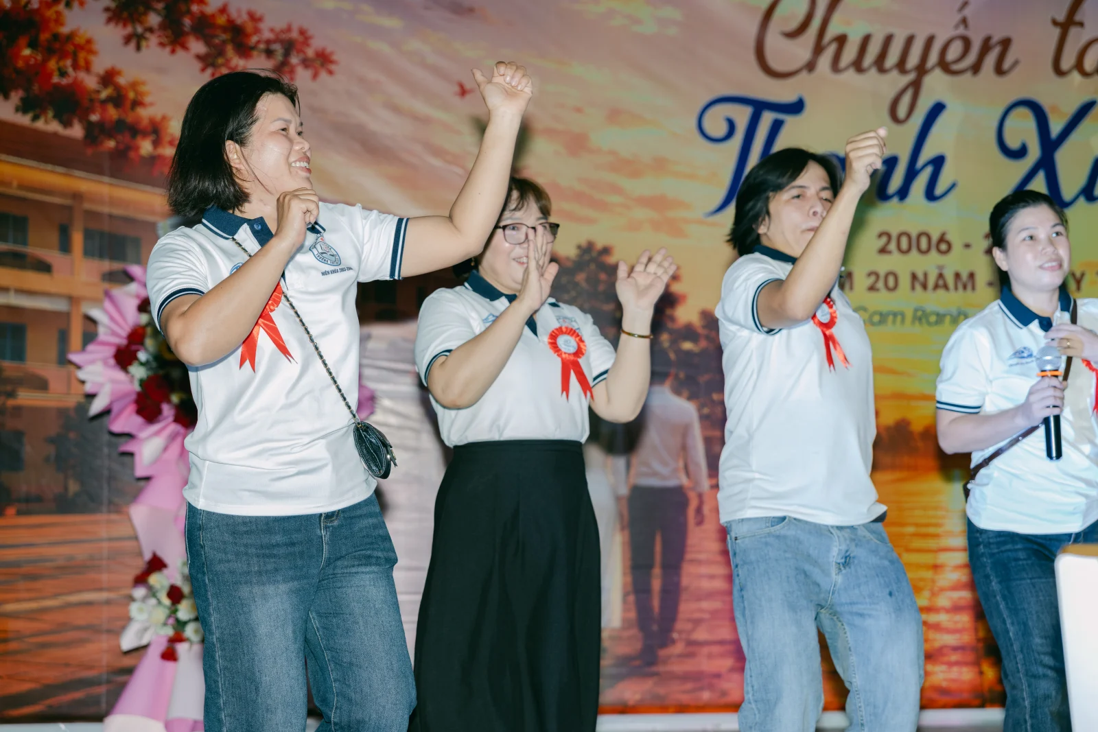 Ảnh lễ kỷ niệm 20 năm THPT Ngô Gia Tự, chụp ngày 08/08/2026