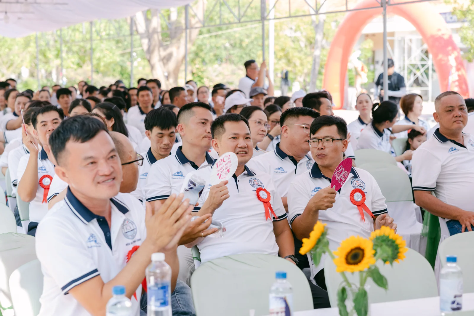 Ảnh lễ kỷ niệm 20 năm THPT Ngô Gia Tự, chụp ngày 08/08/2026