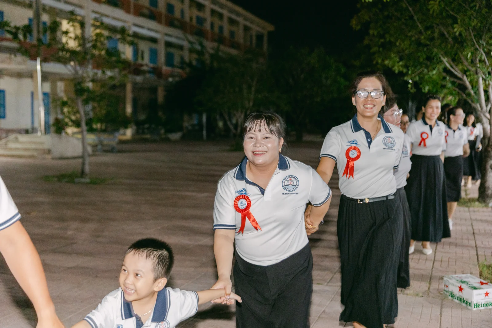 Ảnh lễ kỷ niệm 20 năm THPT Ngô Gia Tự, chụp ngày 08/08/2026