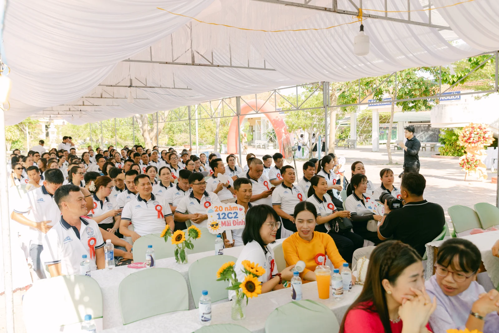 Ảnh lễ kỷ niệm 20 năm THPT Ngô Gia Tự, chụp ngày 08/08/2026