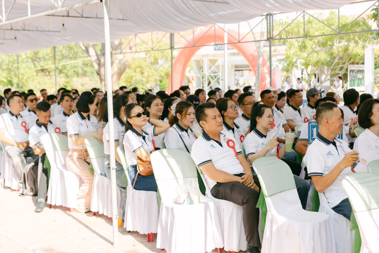 Ảnh lễ kỷ niệm 20 năm THPT Ngô Gia Tự, chụp ngày 08/08/2026