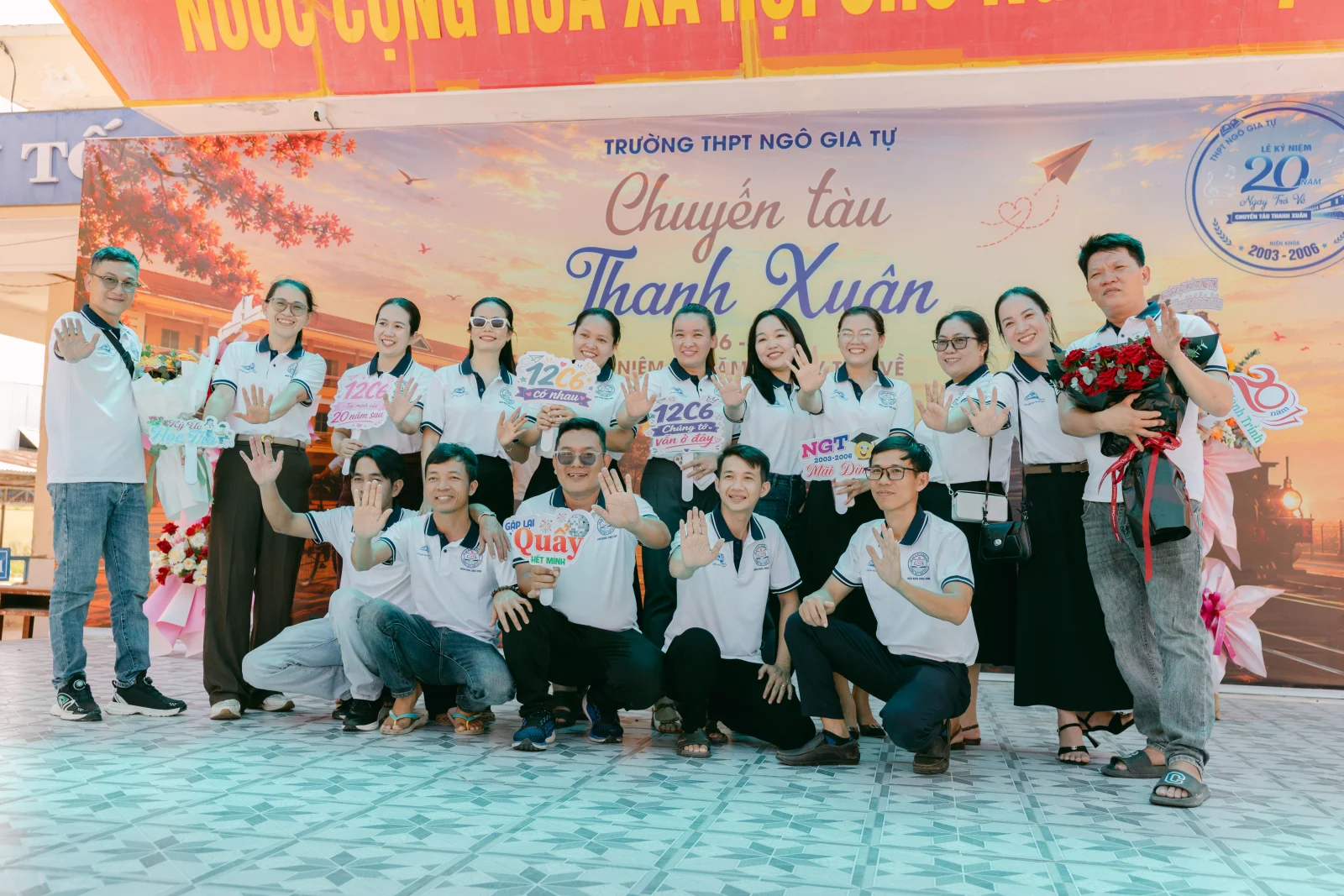 Ảnh lễ kỷ niệm 20 năm THPT Ngô Gia Tự, chụp ngày 08/08/2026