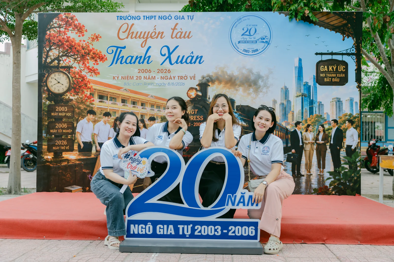 Ảnh lễ kỷ niệm 20 năm THPT Ngô Gia Tự, chụp ngày 08/08/2026