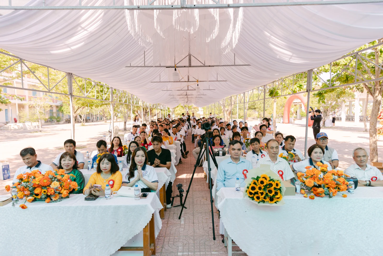 Ảnh lễ kỷ niệm 20 năm THPT Ngô Gia Tự, chụp ngày 08/08/2026