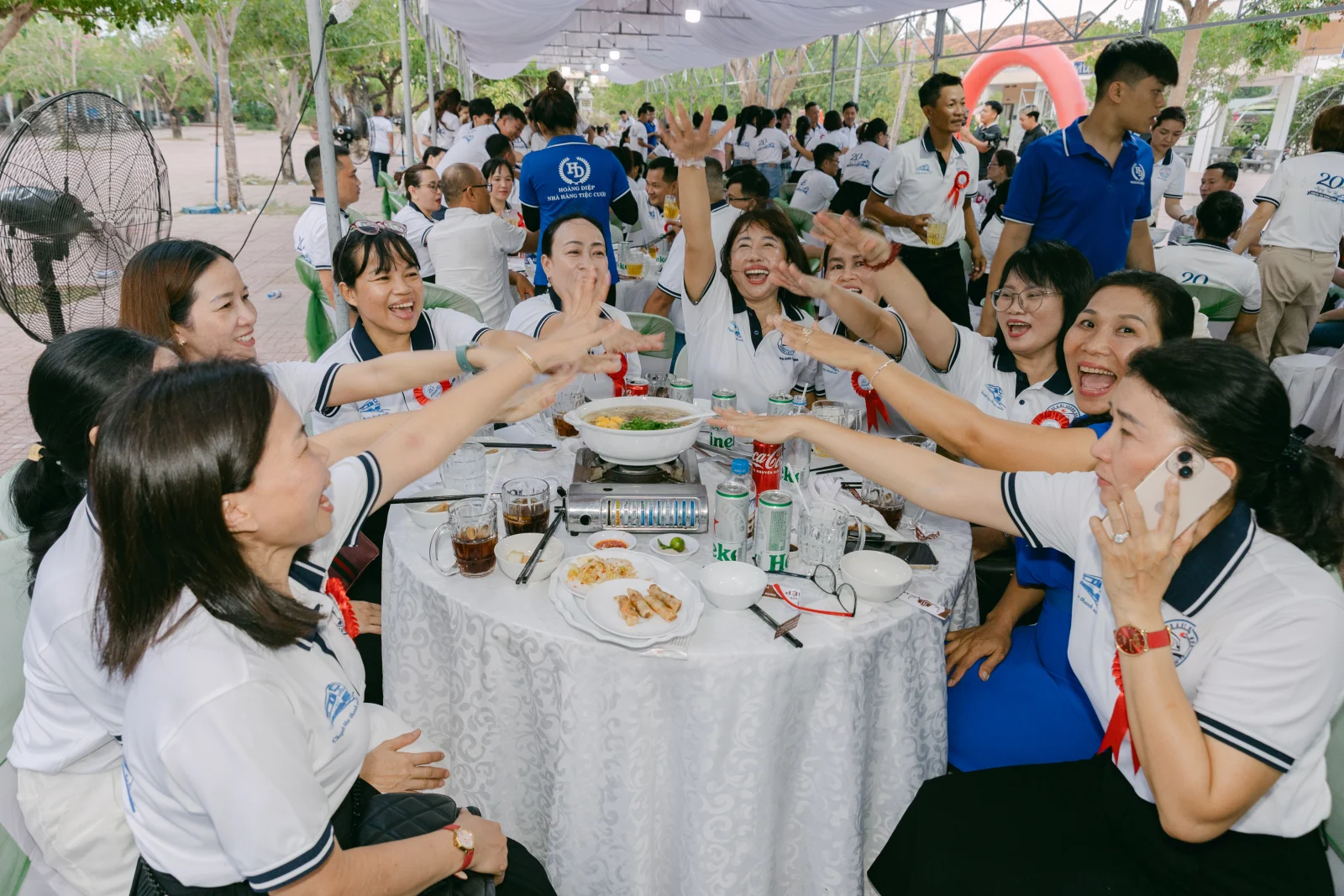 Ảnh lễ kỷ niệm 20 năm THPT Ngô Gia Tự, chụp ngày 08/08/2026
