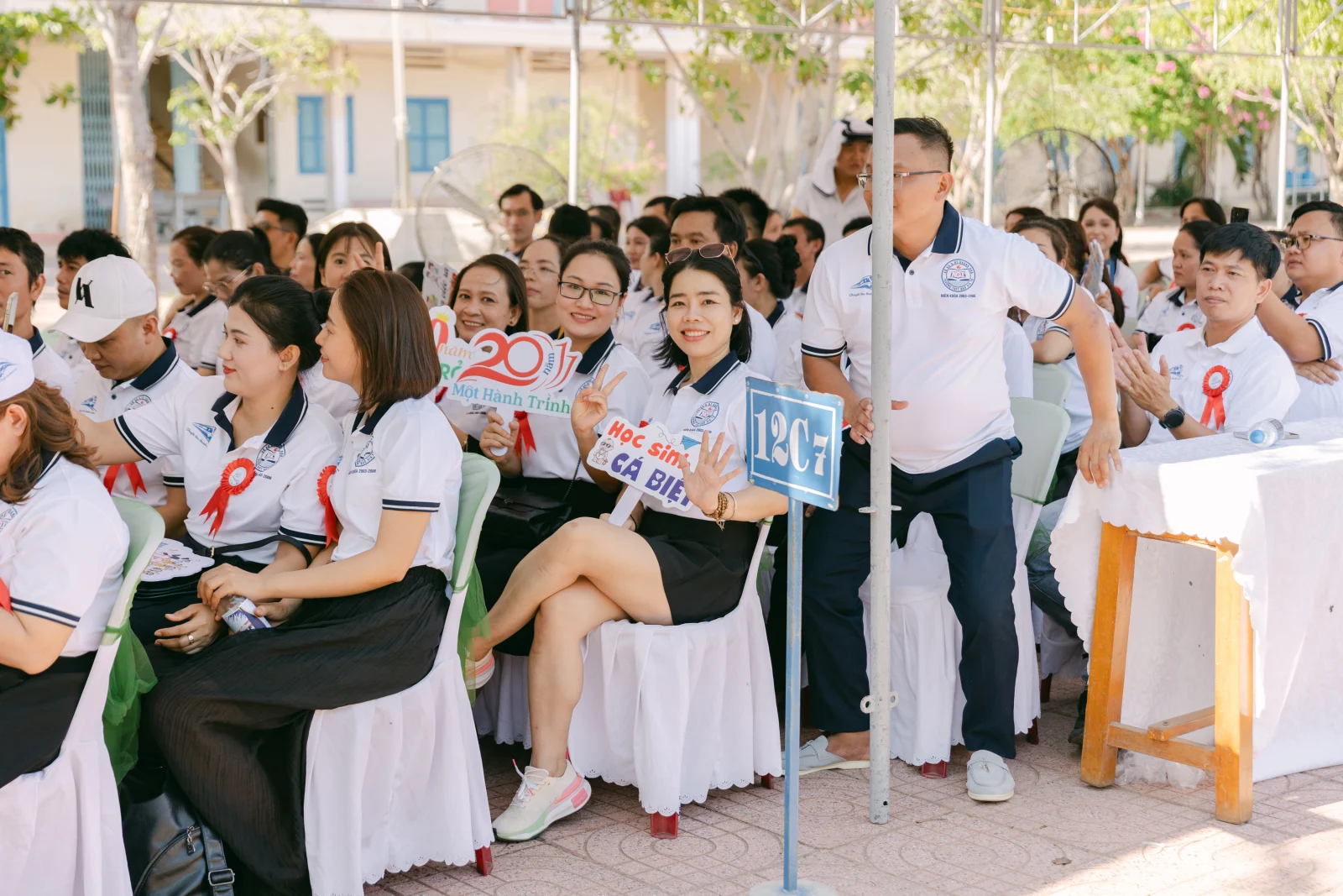 Ảnh lễ kỷ niệm 20 năm THPT Ngô Gia Tự, chụp ngày 08/08/2026