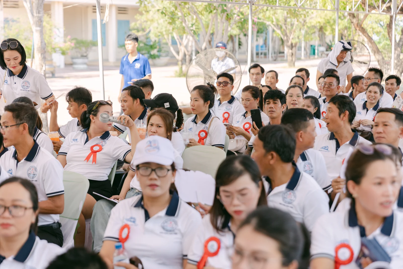 Ảnh lễ kỷ niệm 20 năm THPT Ngô Gia Tự, chụp ngày 08/08/2026
