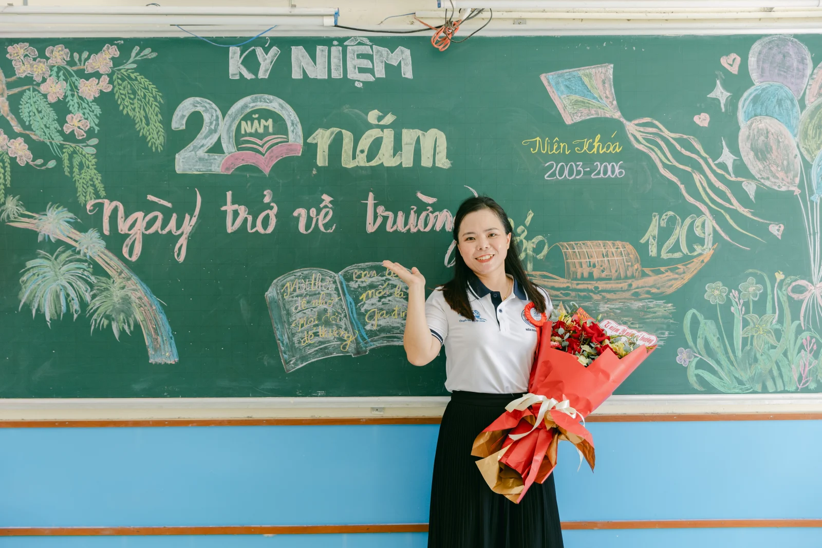 Ảnh lễ kỷ niệm 20 năm THPT Ngô Gia Tự, chụp ngày 08/08/2026