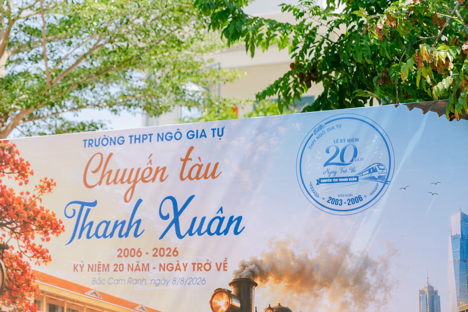 Ảnh lễ kỷ niệm 20 năm THPT Ngô Gia Tự, chụp ngày 08/08/2026