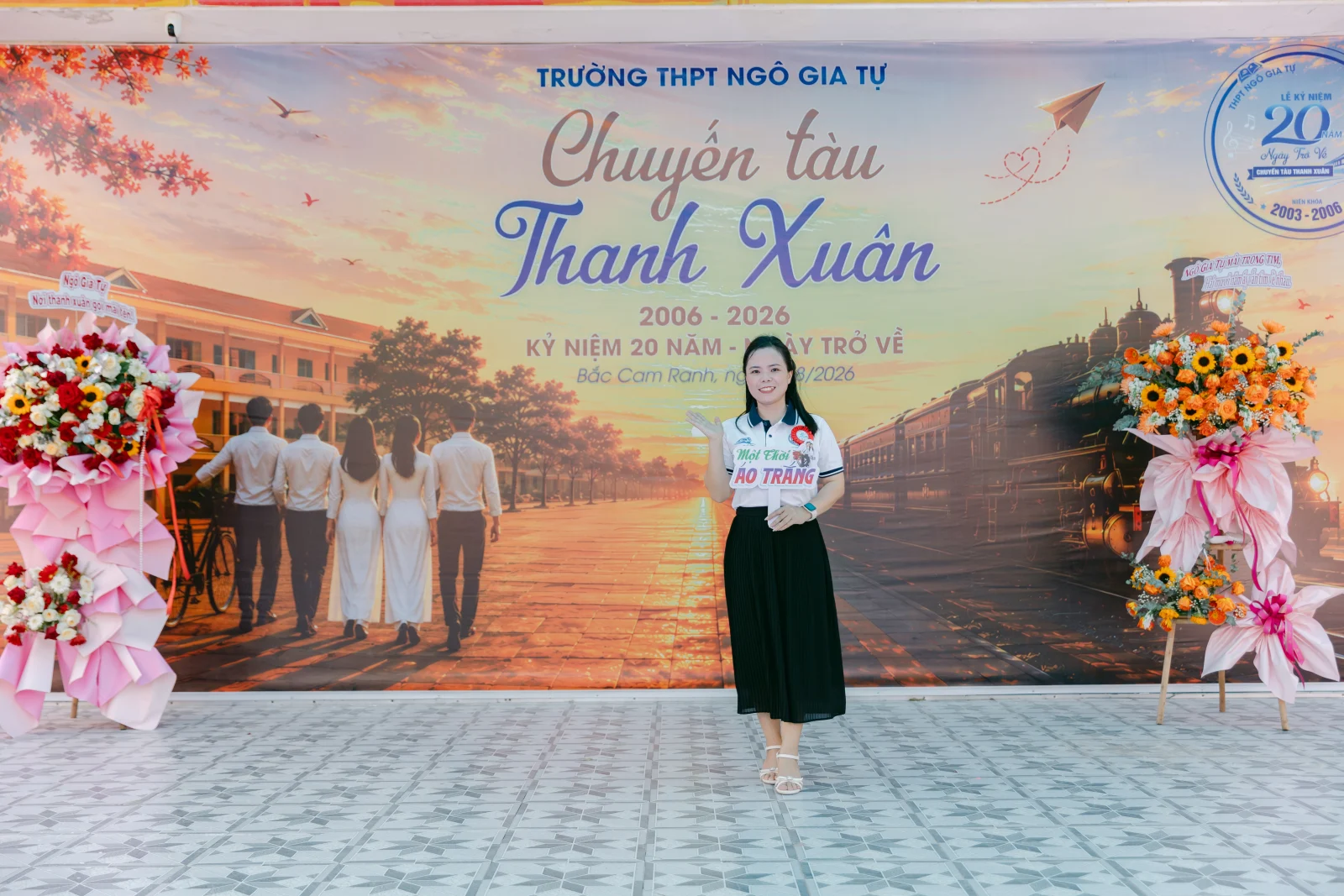 Ảnh lễ kỷ niệm 20 năm THPT Ngô Gia Tự, chụp ngày 08/08/2026