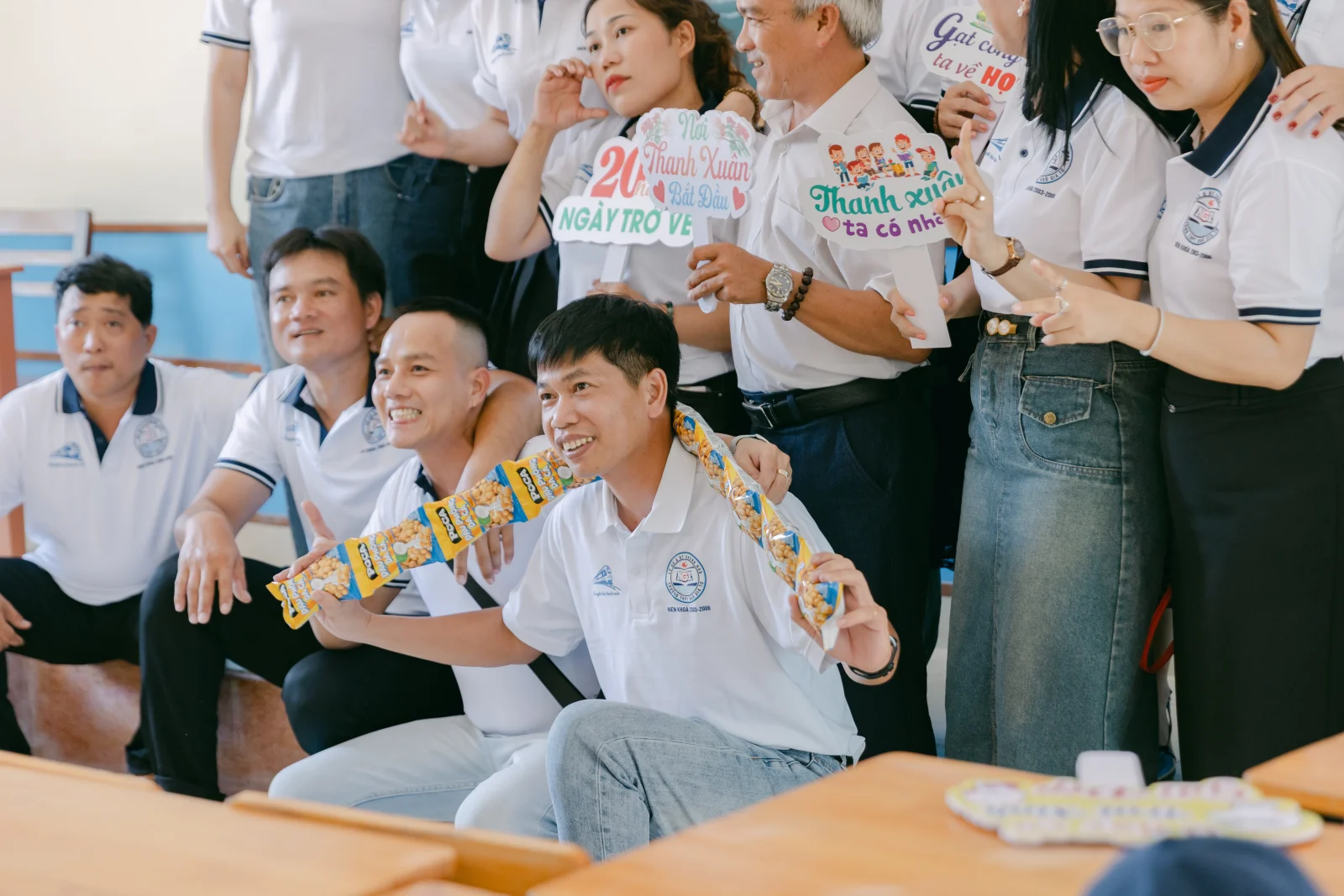 Ảnh lễ kỷ niệm 20 năm THPT Ngô Gia Tự, chụp ngày 08/08/2026