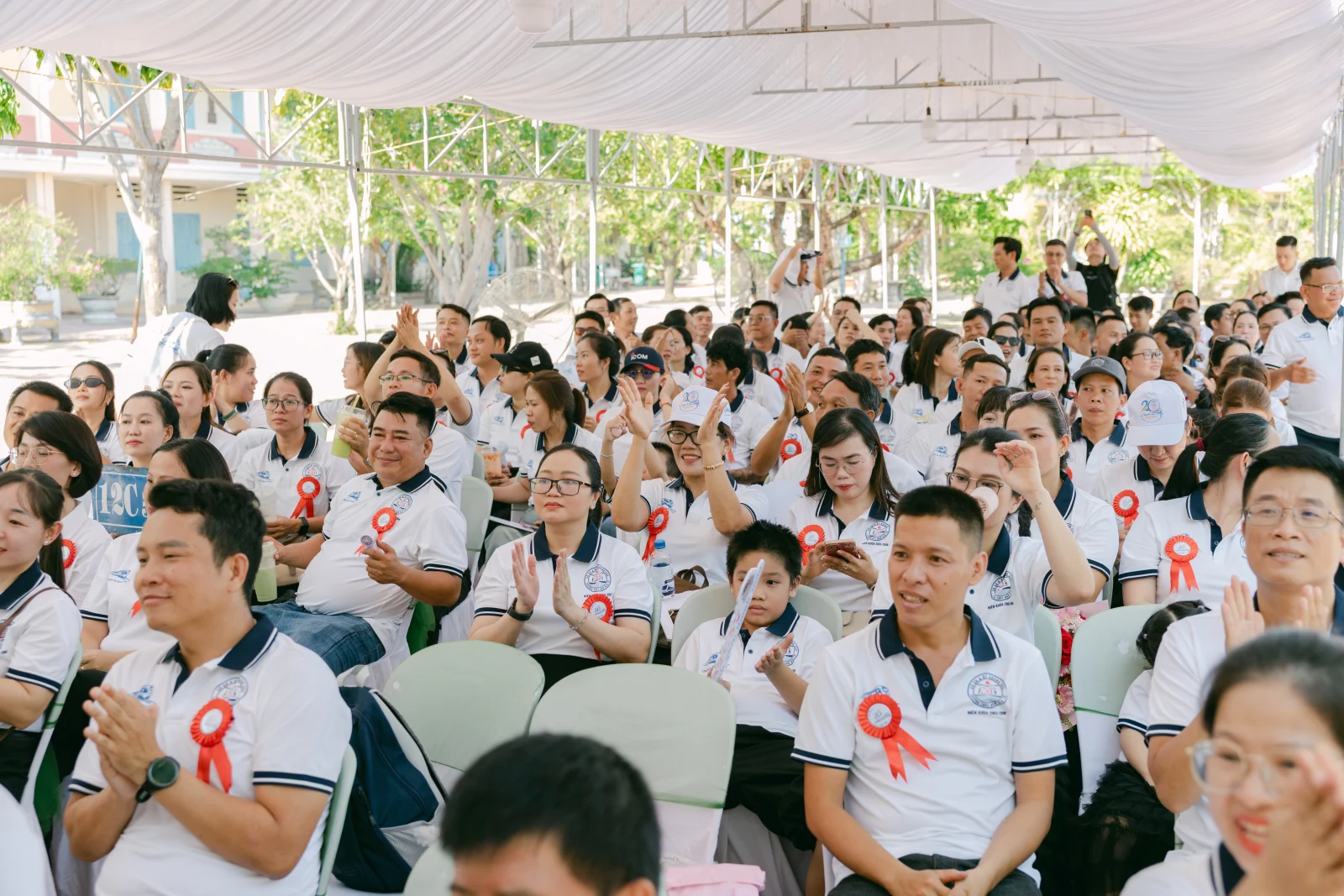 Ảnh lễ kỷ niệm 20 năm THPT Ngô Gia Tự, chụp ngày 08/08/2026