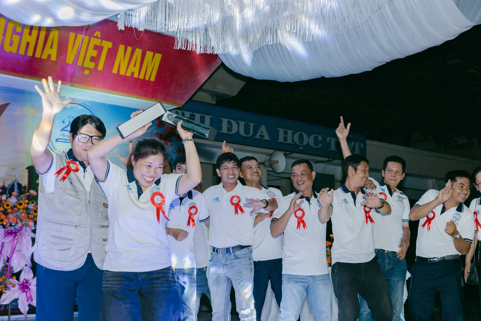 Ảnh lễ kỷ niệm 20 năm THPT Ngô Gia Tự, chụp ngày 08/08/2026