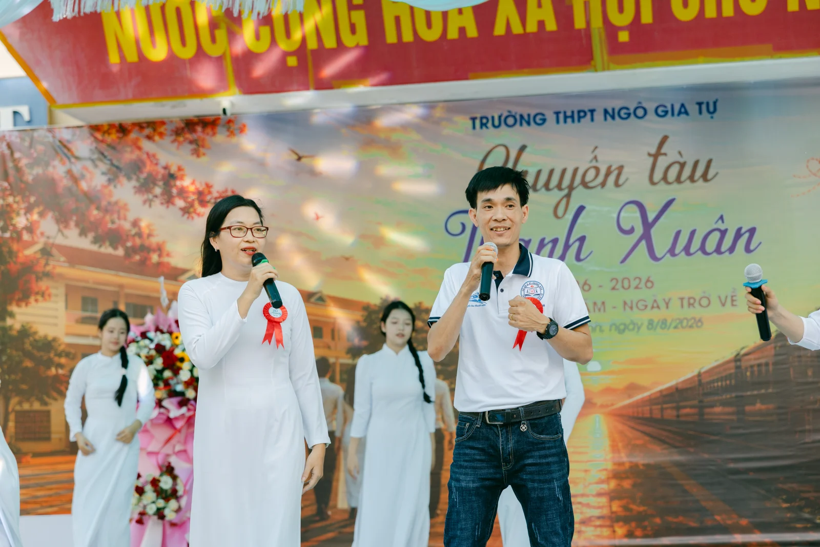 Ảnh lễ kỷ niệm 20 năm THPT Ngô Gia Tự, chụp ngày 08/08/2026