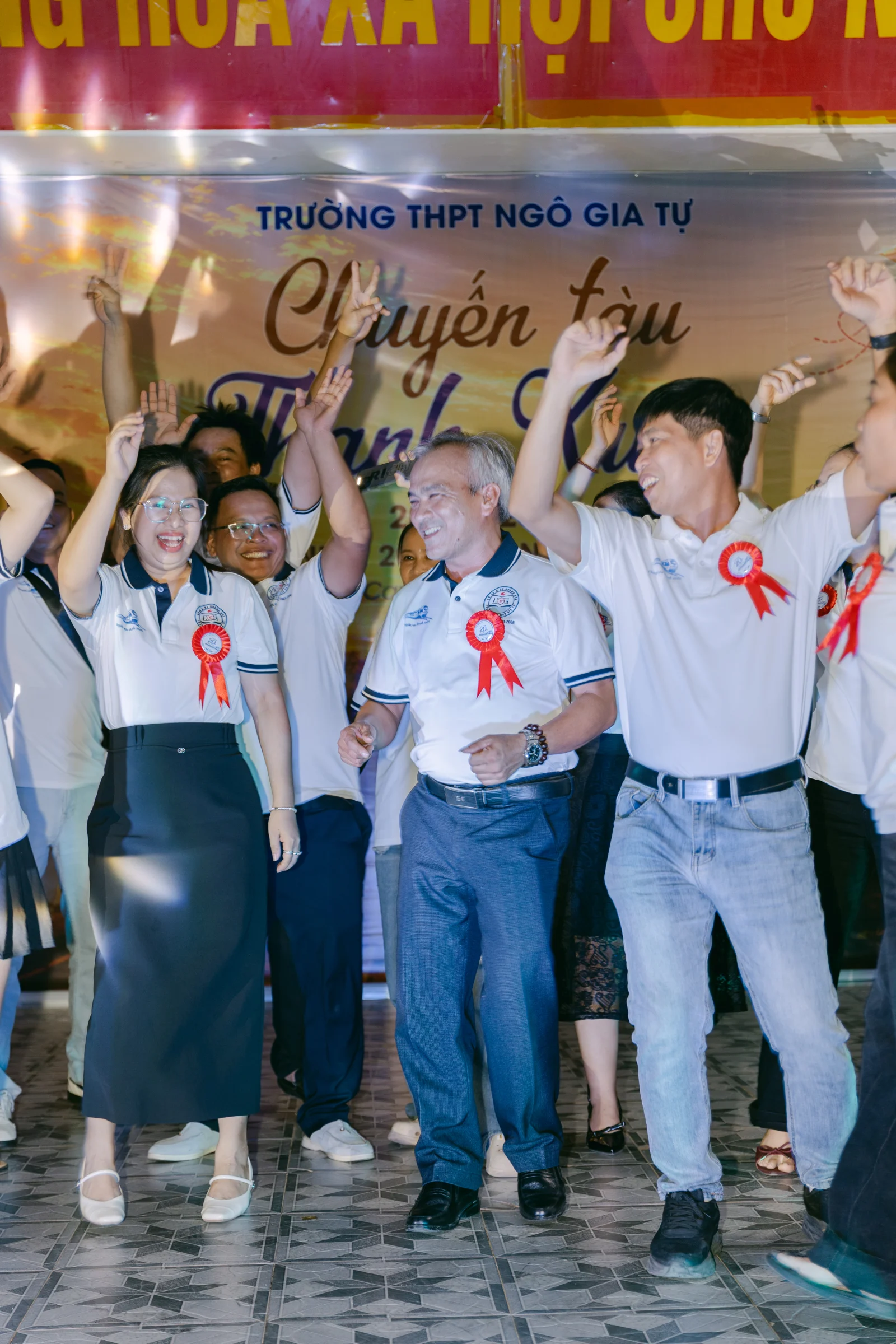 Ảnh lễ kỷ niệm 20 năm THPT Ngô Gia Tự, chụp ngày 08/08/2026