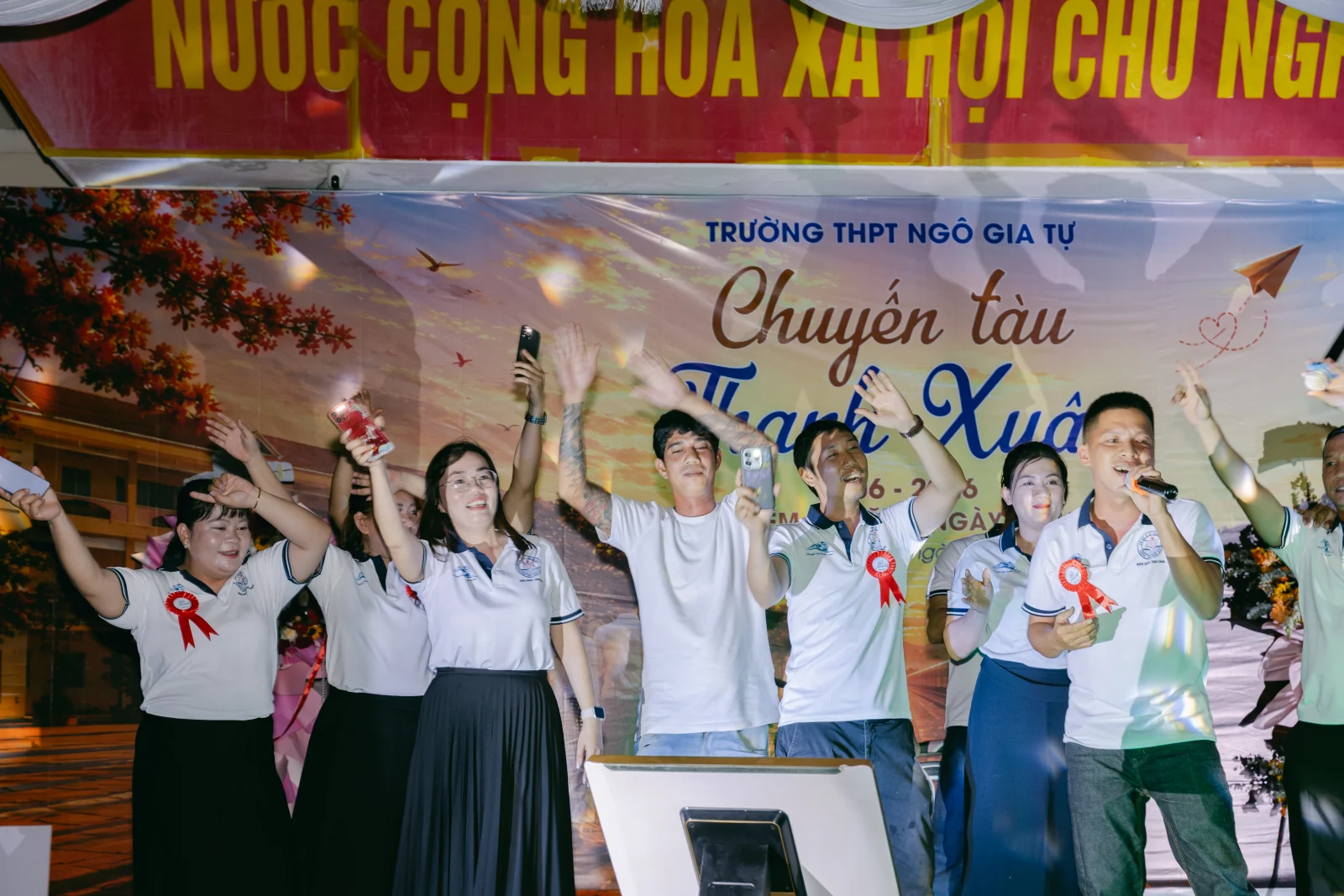 Ảnh lễ kỷ niệm 20 năm THPT Ngô Gia Tự, chụp ngày 08/08/2026