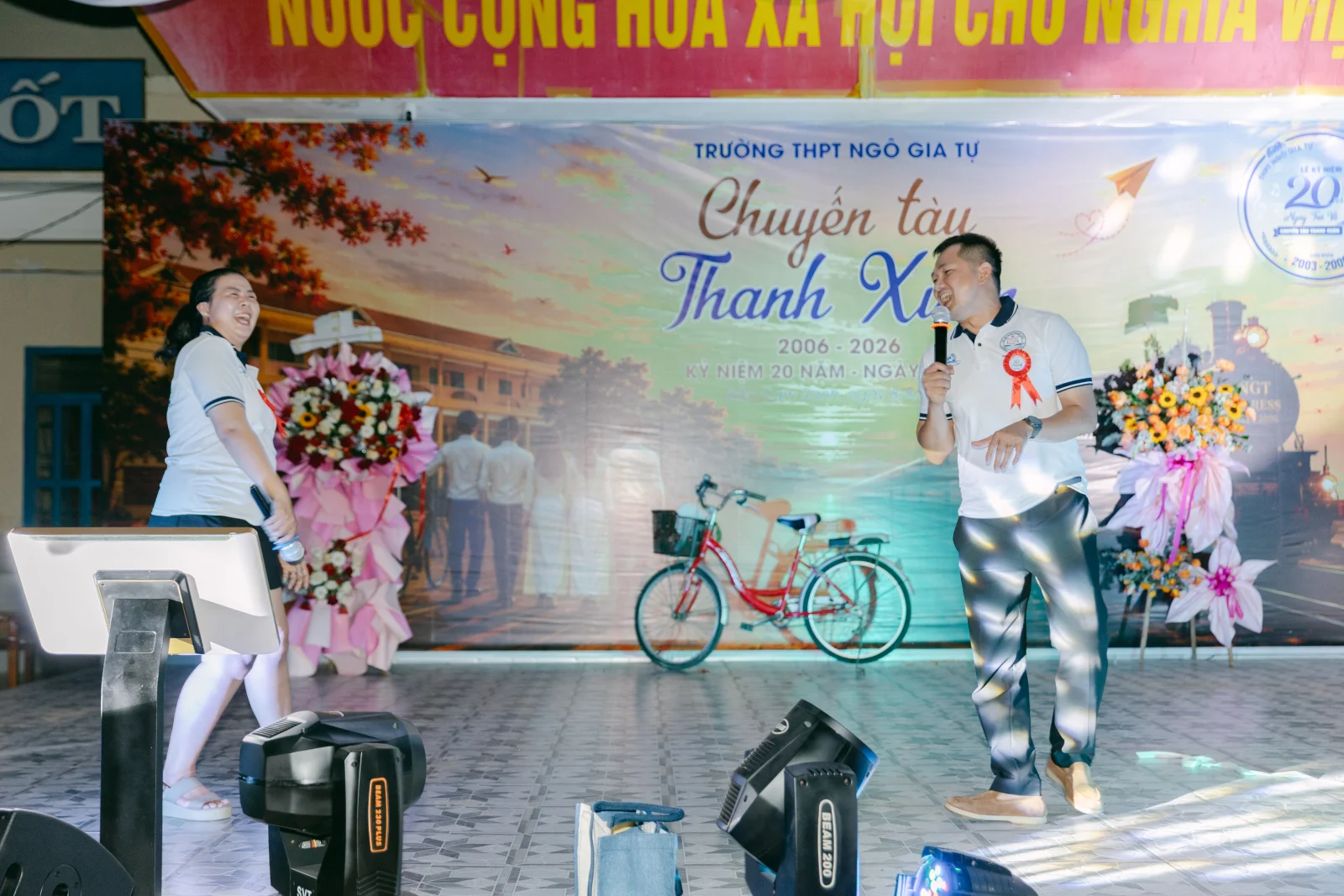Ảnh lễ kỷ niệm 20 năm THPT Ngô Gia Tự, chụp ngày 08/08/2026