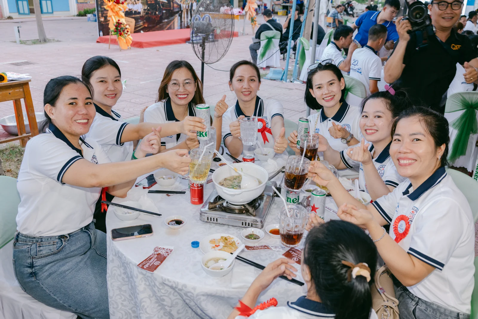 Ảnh lễ kỷ niệm 20 năm THPT Ngô Gia Tự, chụp ngày 08/08/2026
