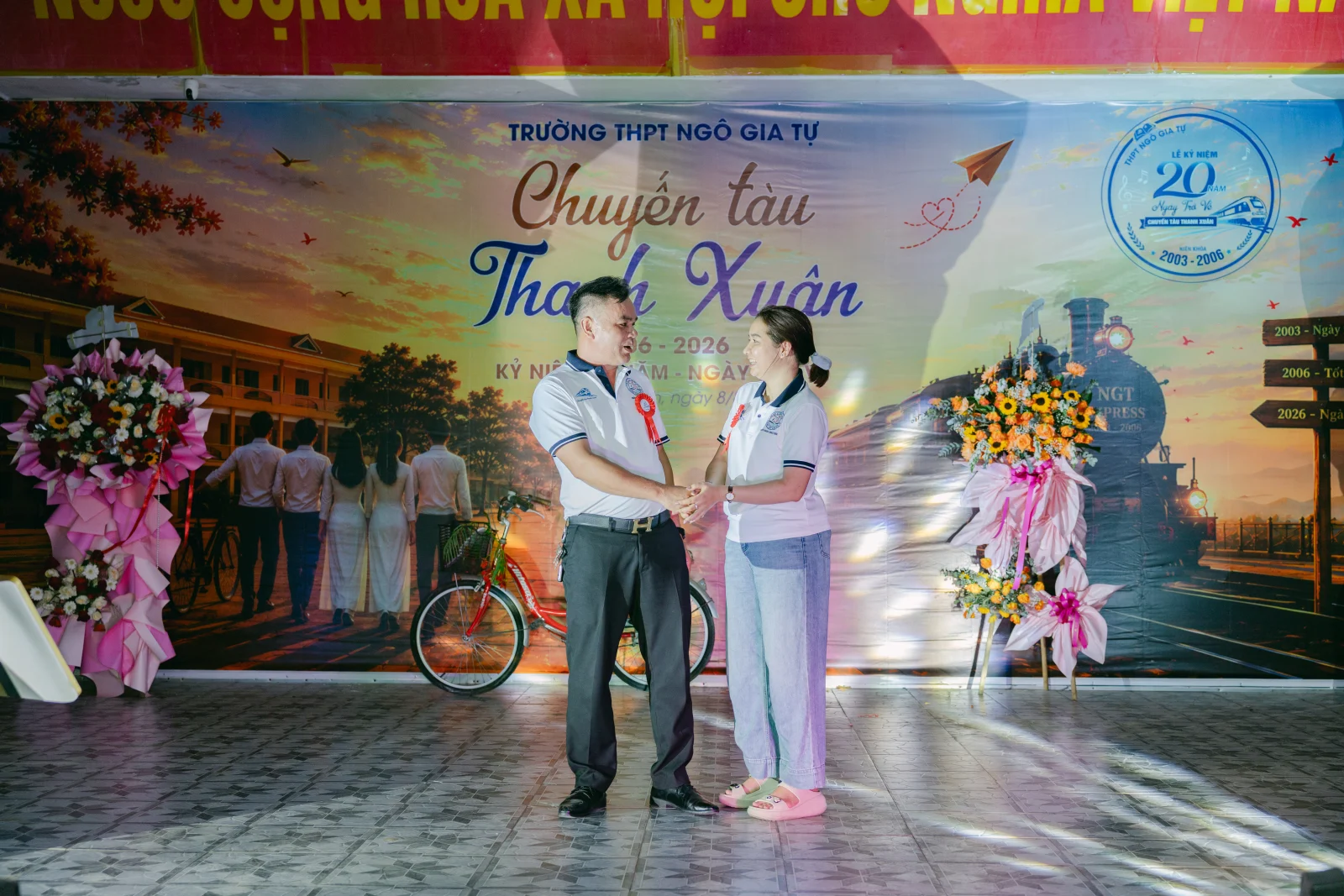 Ảnh lễ kỷ niệm 20 năm THPT Ngô Gia Tự, chụp ngày 08/08/2026