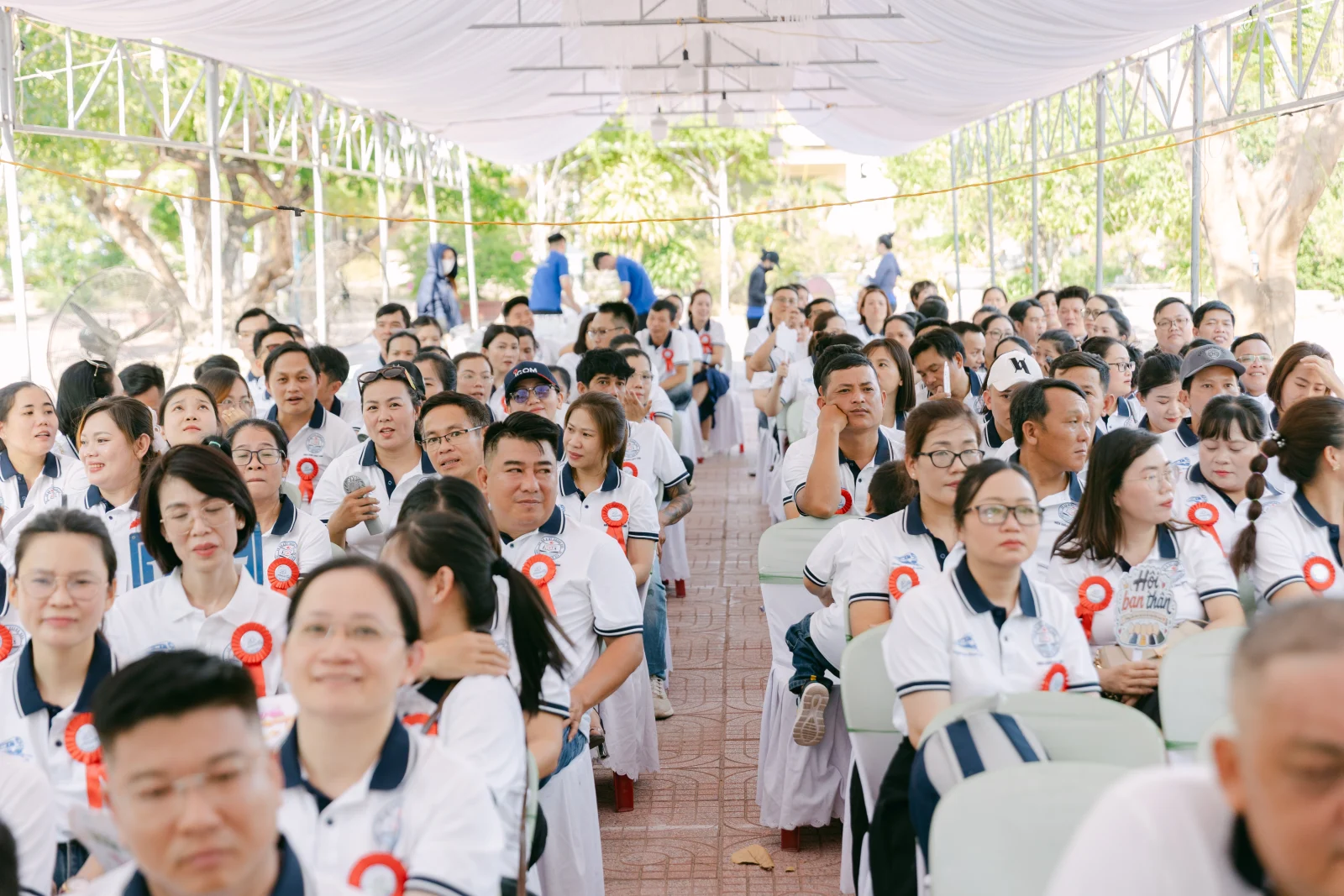 Ảnh lễ kỷ niệm 20 năm THPT Ngô Gia Tự, chụp ngày 08/08/2026