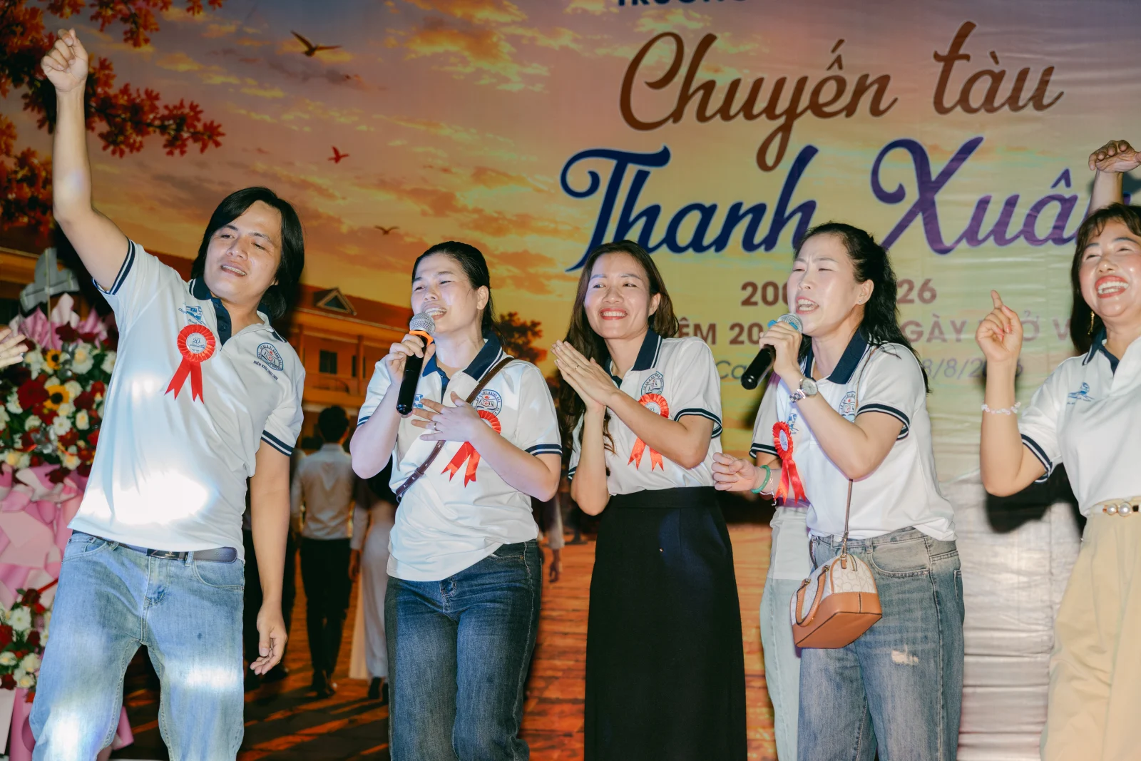 Ảnh lễ kỷ niệm 20 năm THPT Ngô Gia Tự, chụp ngày 08/08/2026