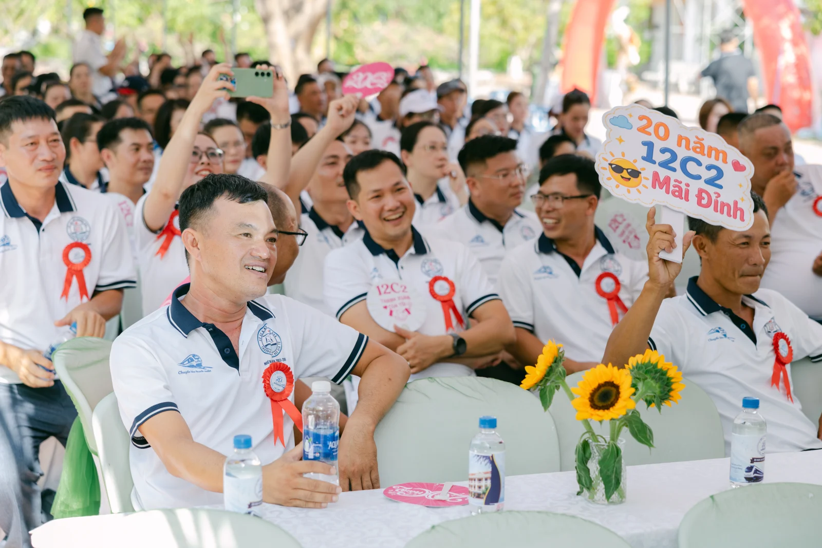 Ảnh lễ kỷ niệm 20 năm THPT Ngô Gia Tự, chụp ngày 08/08/2026