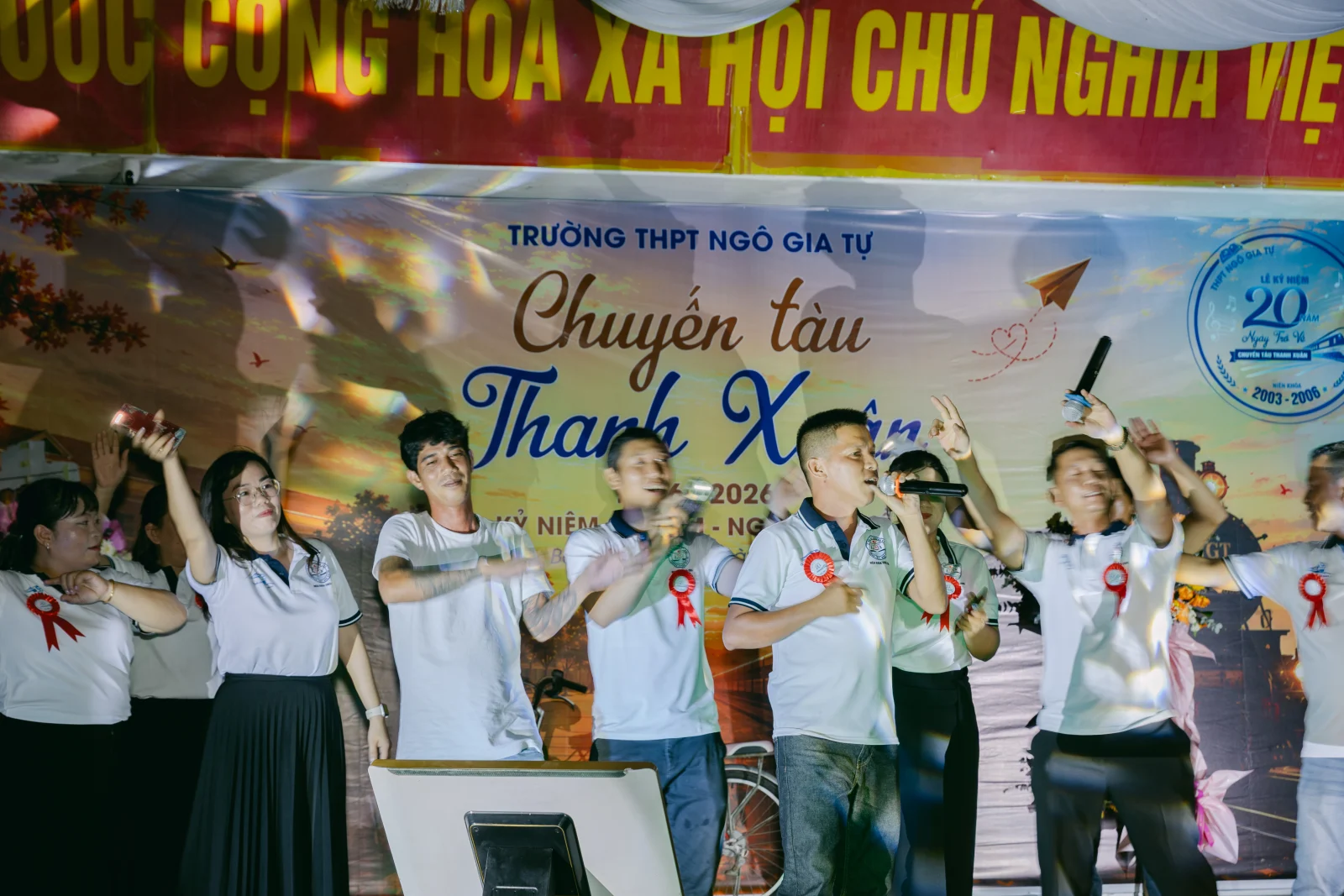 Ảnh lễ kỷ niệm 20 năm THPT Ngô Gia Tự, chụp ngày 08/08/2026