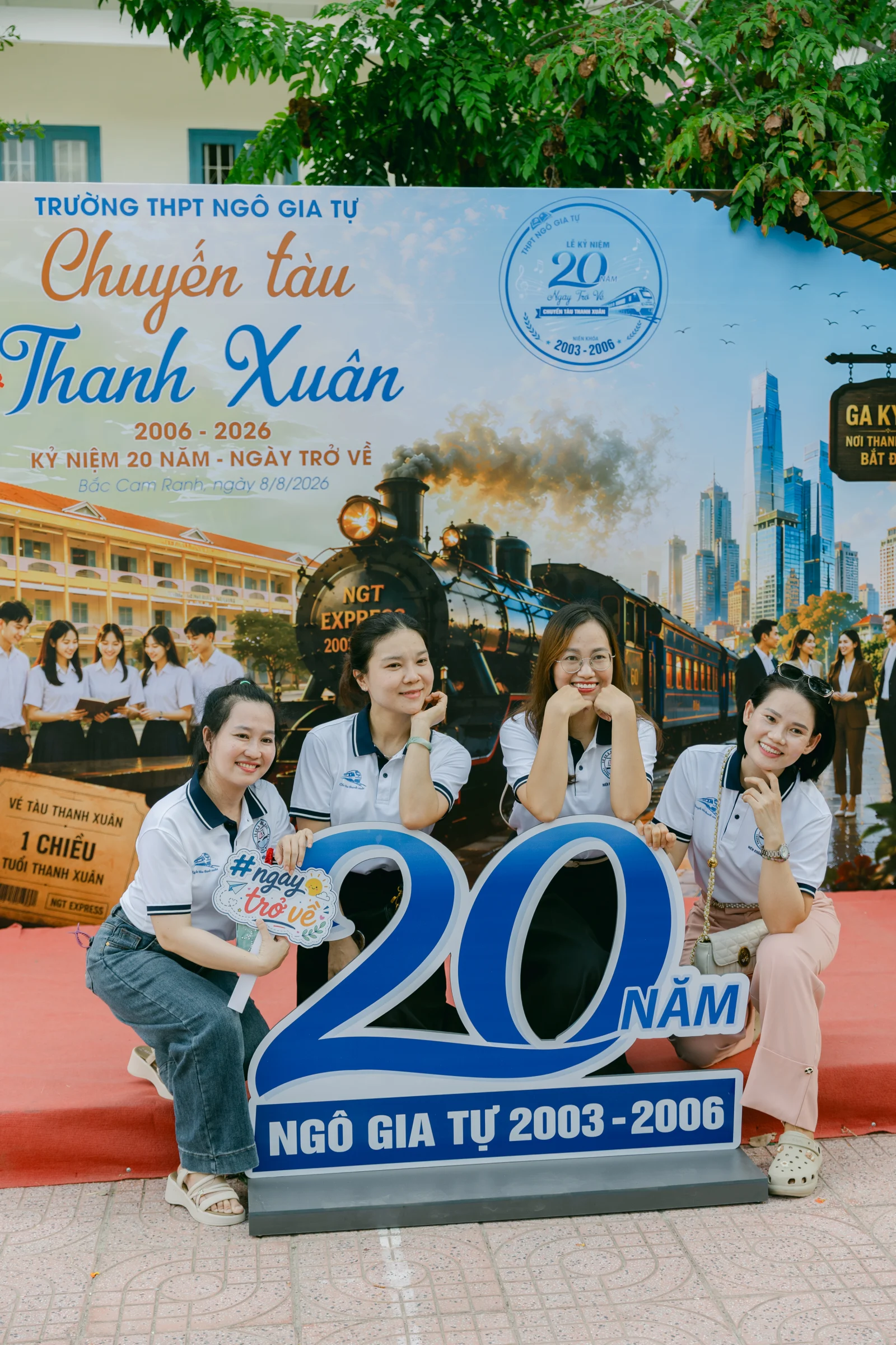 Ảnh lễ kỷ niệm 20 năm THPT Ngô Gia Tự, chụp ngày 08/08/2026