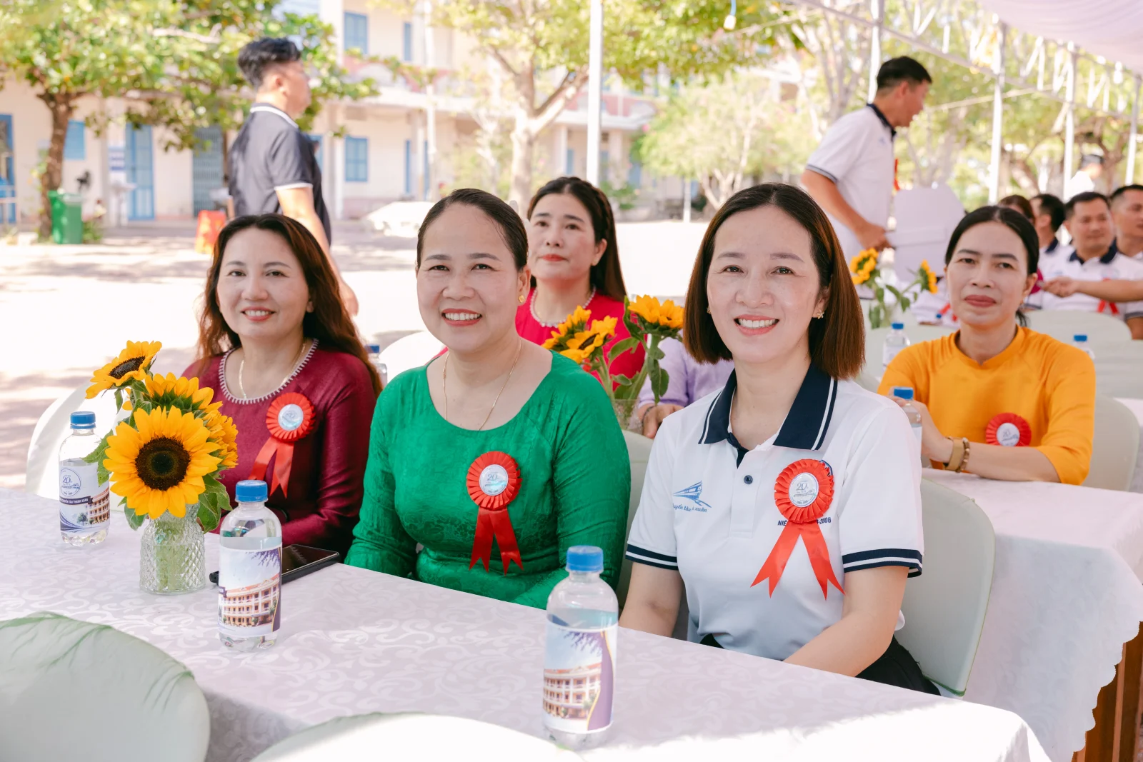 Ảnh lễ kỷ niệm 20 năm THPT Ngô Gia Tự, chụp ngày 08/08/2026
