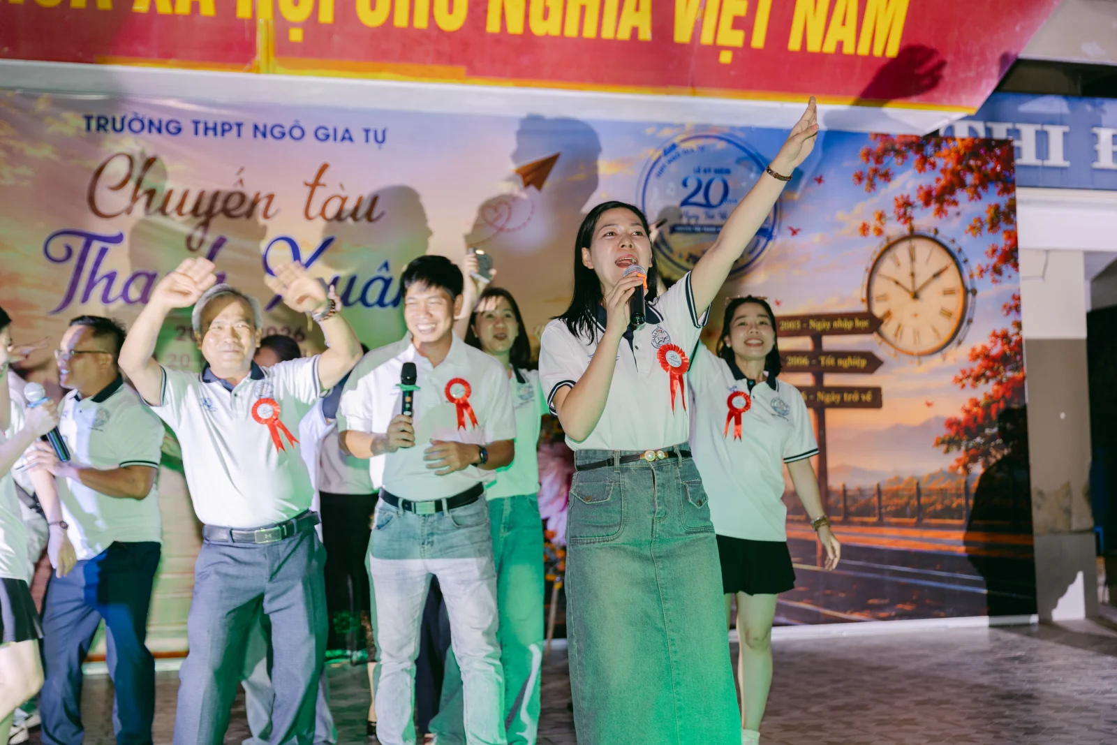 Ảnh lễ kỷ niệm 20 năm THPT Ngô Gia Tự, chụp ngày 08/08/2026