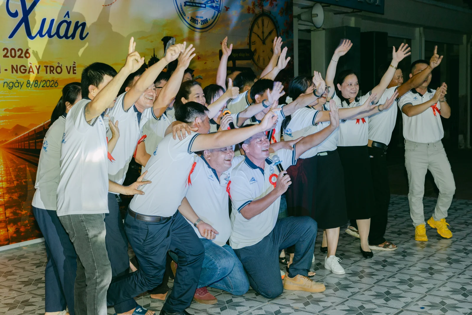 Ảnh lễ kỷ niệm 20 năm THPT Ngô Gia Tự, chụp ngày 08/08/2026