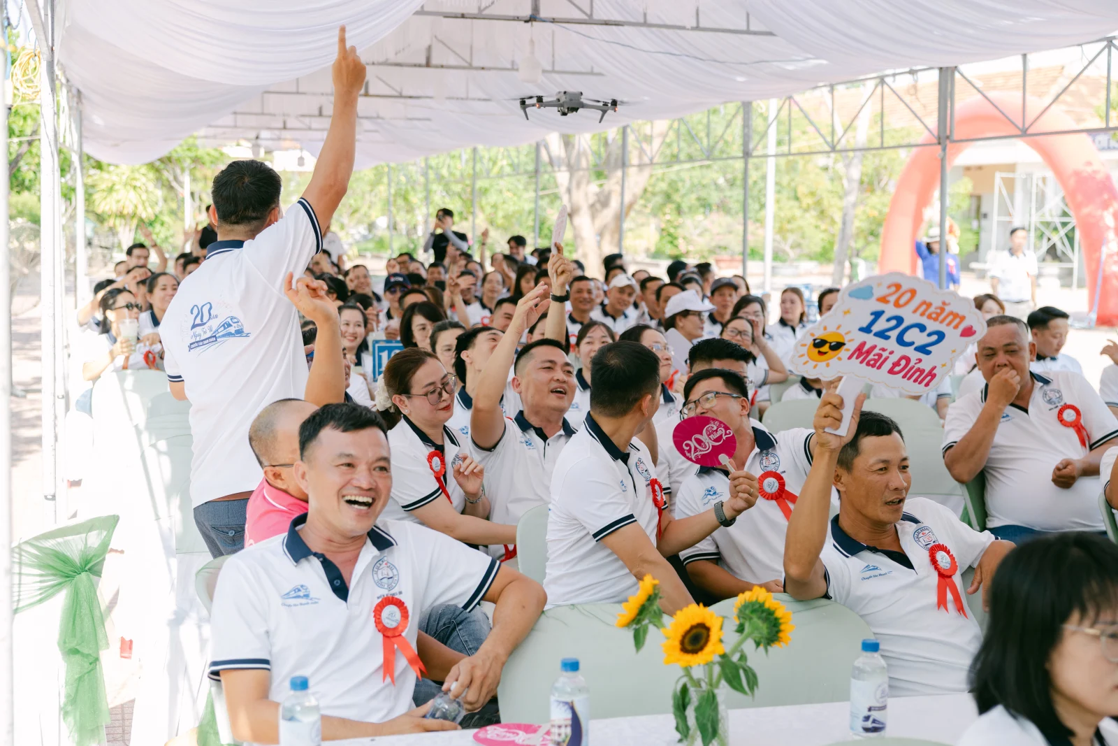 Ảnh lễ kỷ niệm 20 năm THPT Ngô Gia Tự, chụp ngày 08/08/2026
